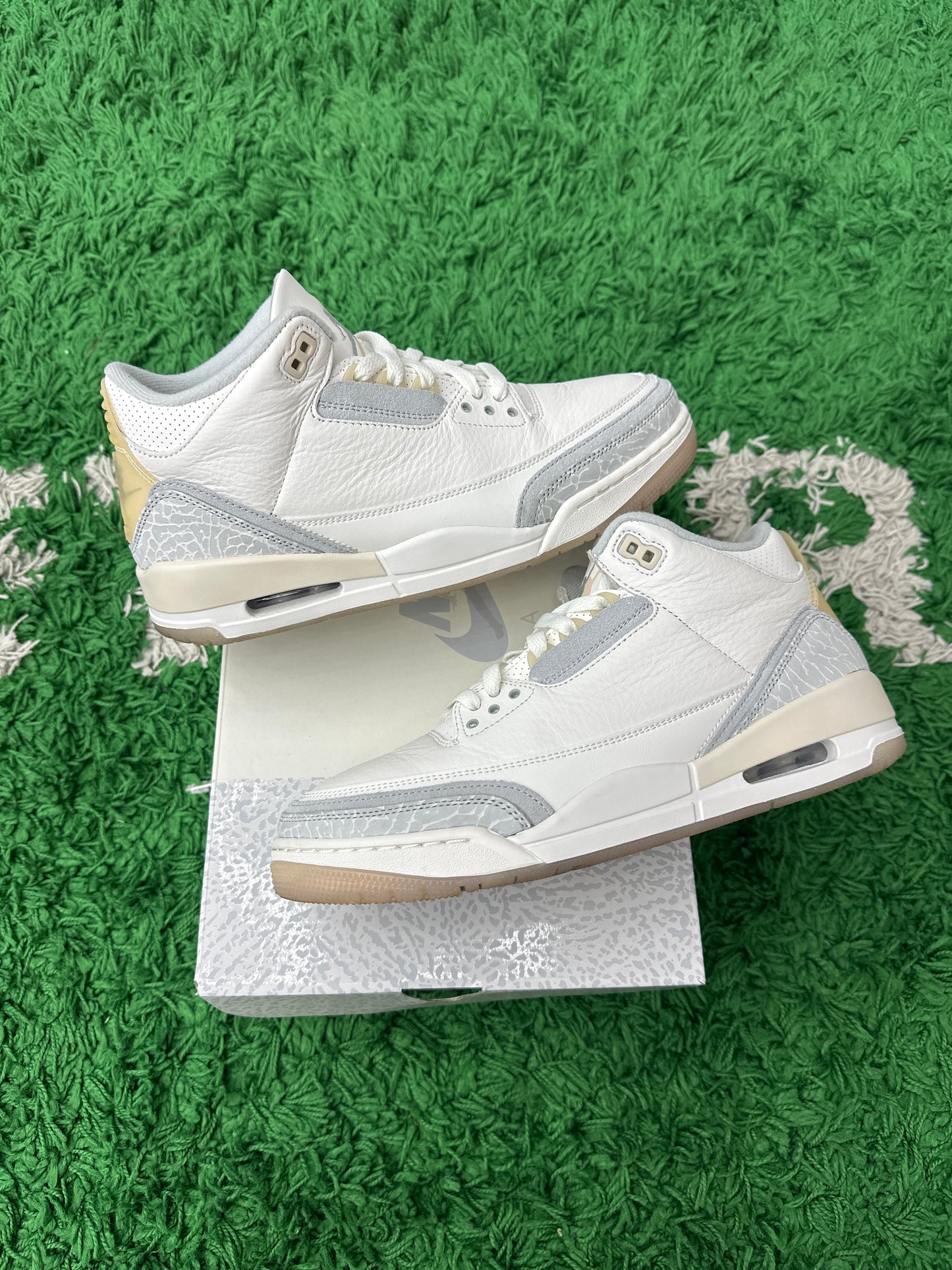 JORDAN 3 RETRO CRAFT IVORY PRE-OWNED SIZE 9.5