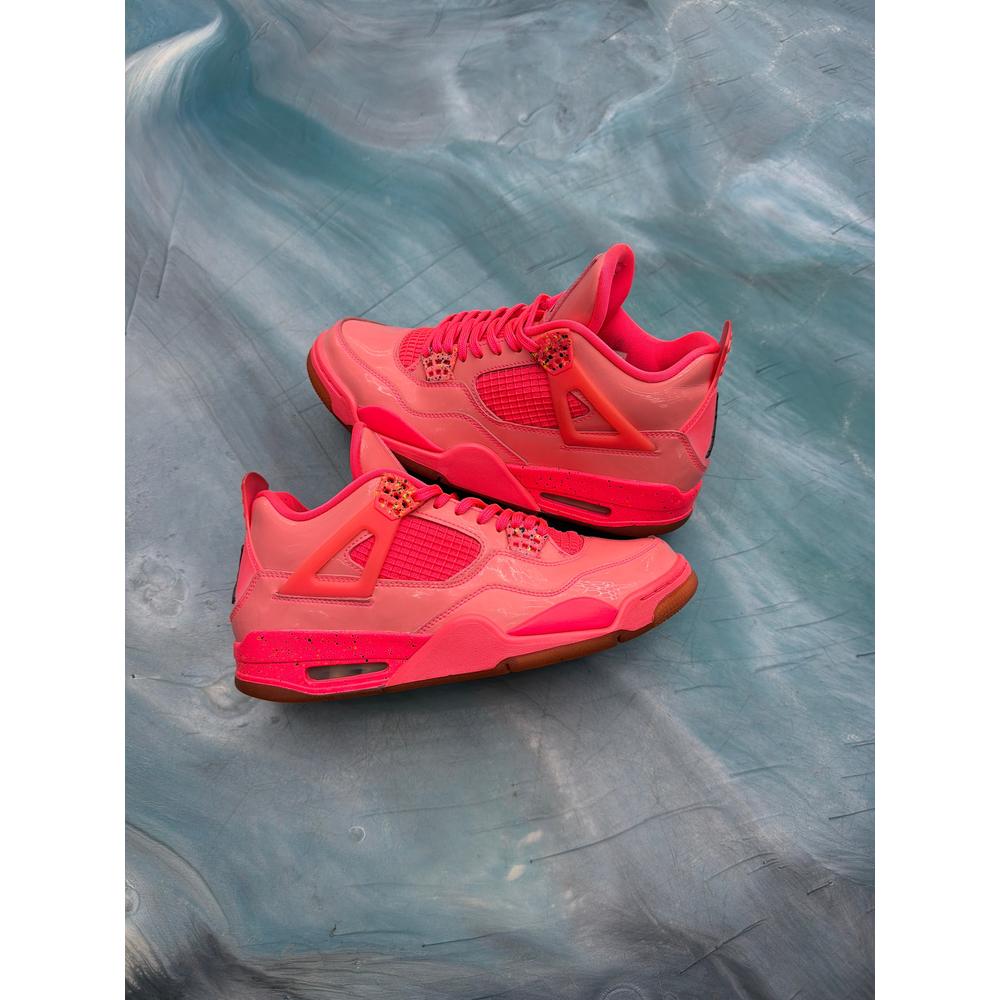 JORDAN 4 RETRO HOT PUNCH SIZE 9.5M NO BOX