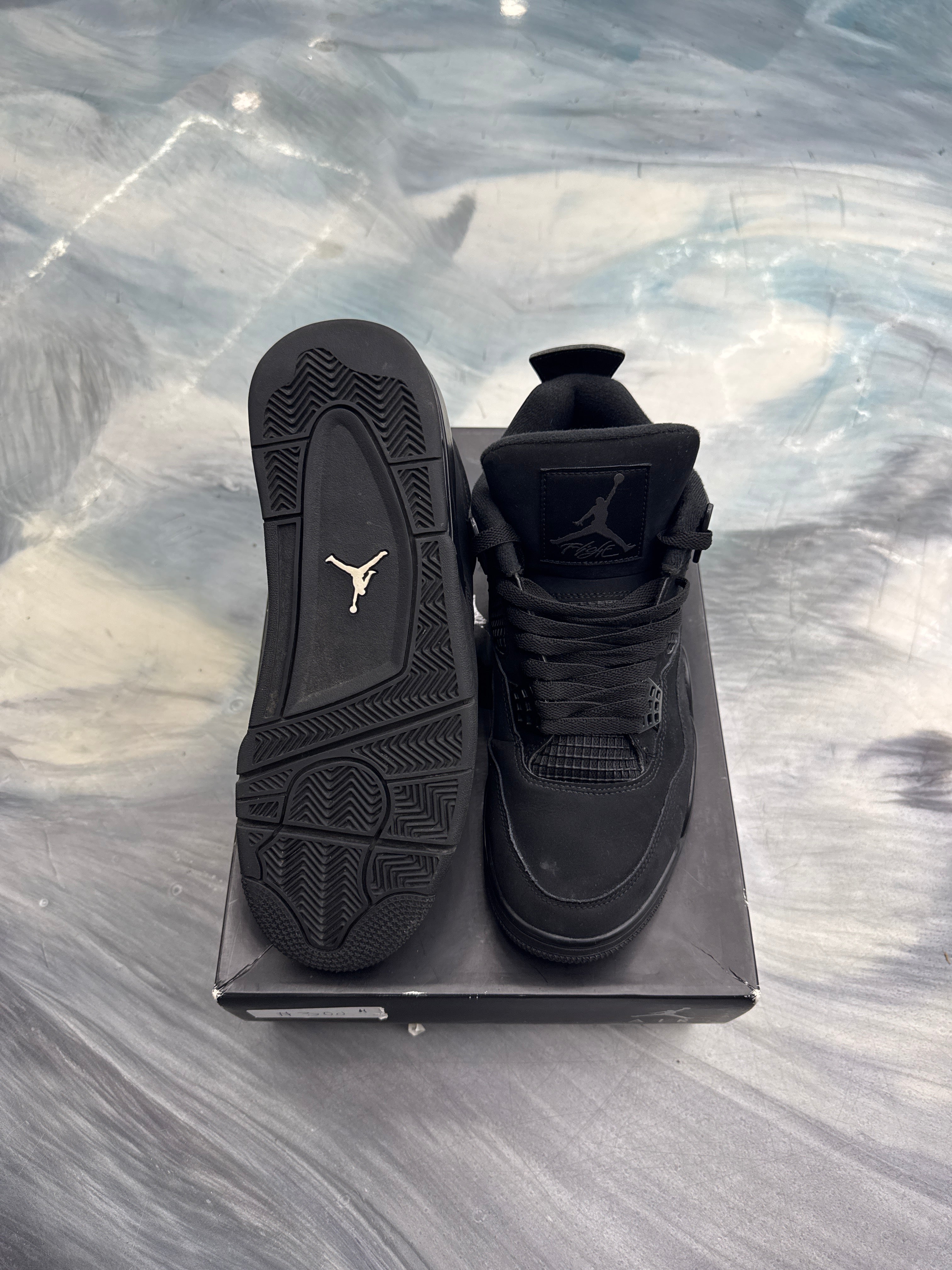 JORDAN 4 RETRO BLACK CAT (2020) PRE OWNED SIZE 10.5