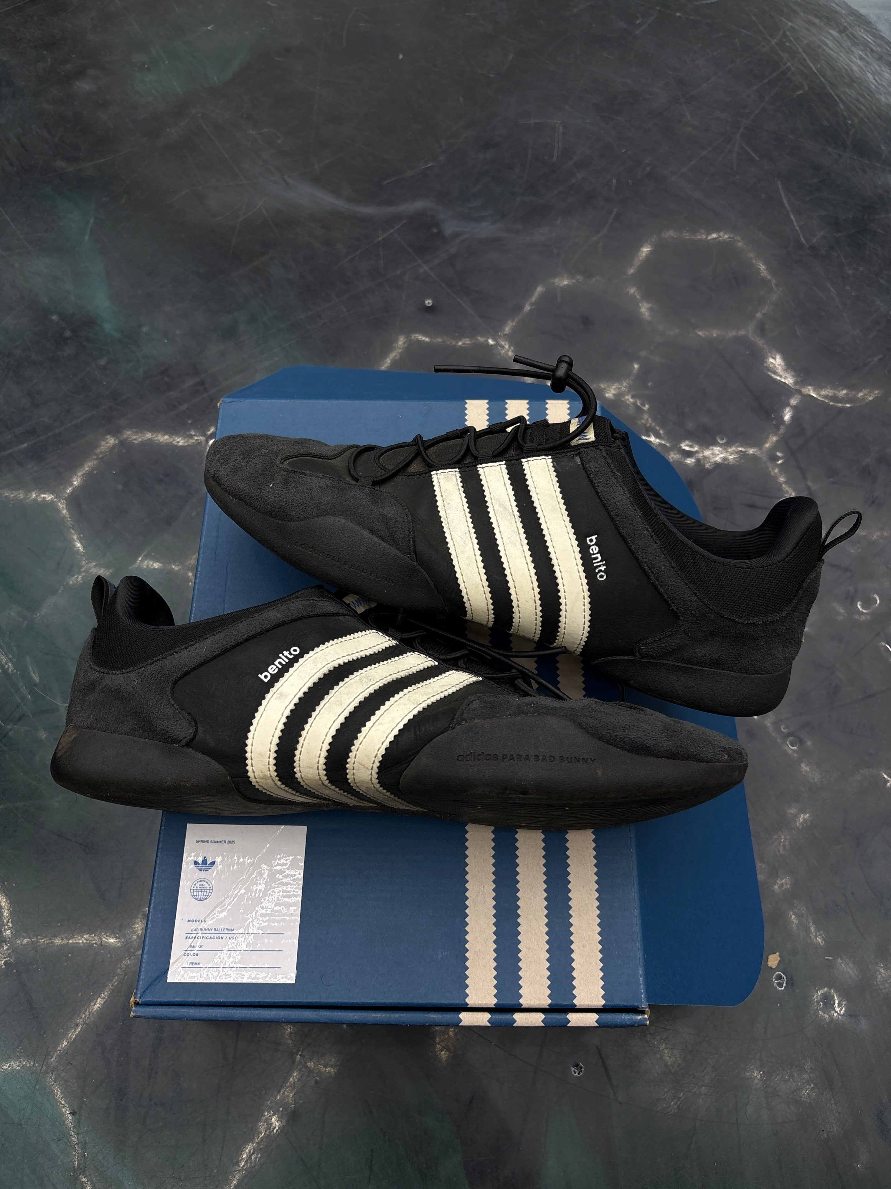 ADIDAS BALLERINA BAD BUNNY BLACK CHALK PRE OWNED SIZE 11