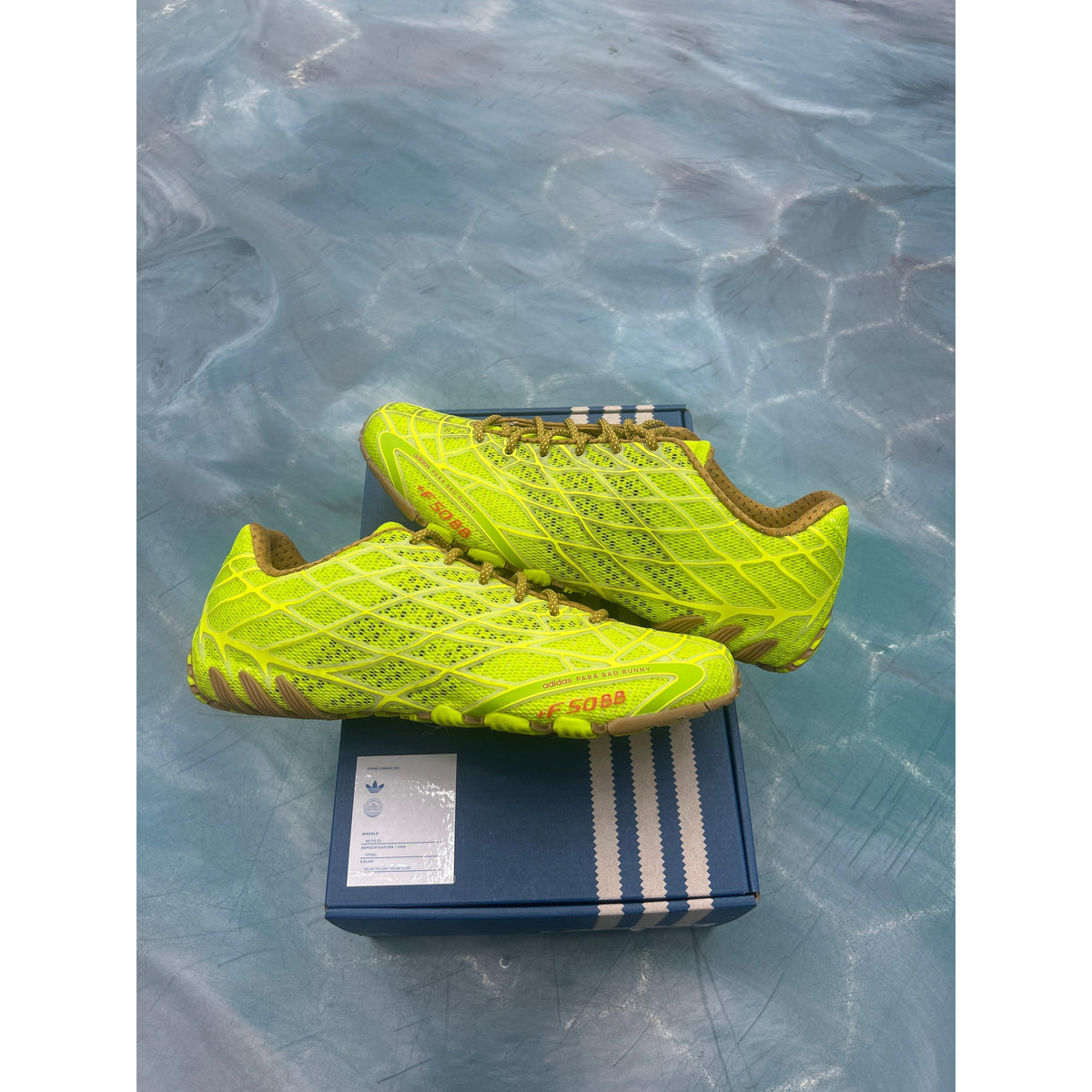 ADIDAS F50 GHOST SPRINT BAD BUNNY SOLAR SLIME PREOWNED SIZE 10.5