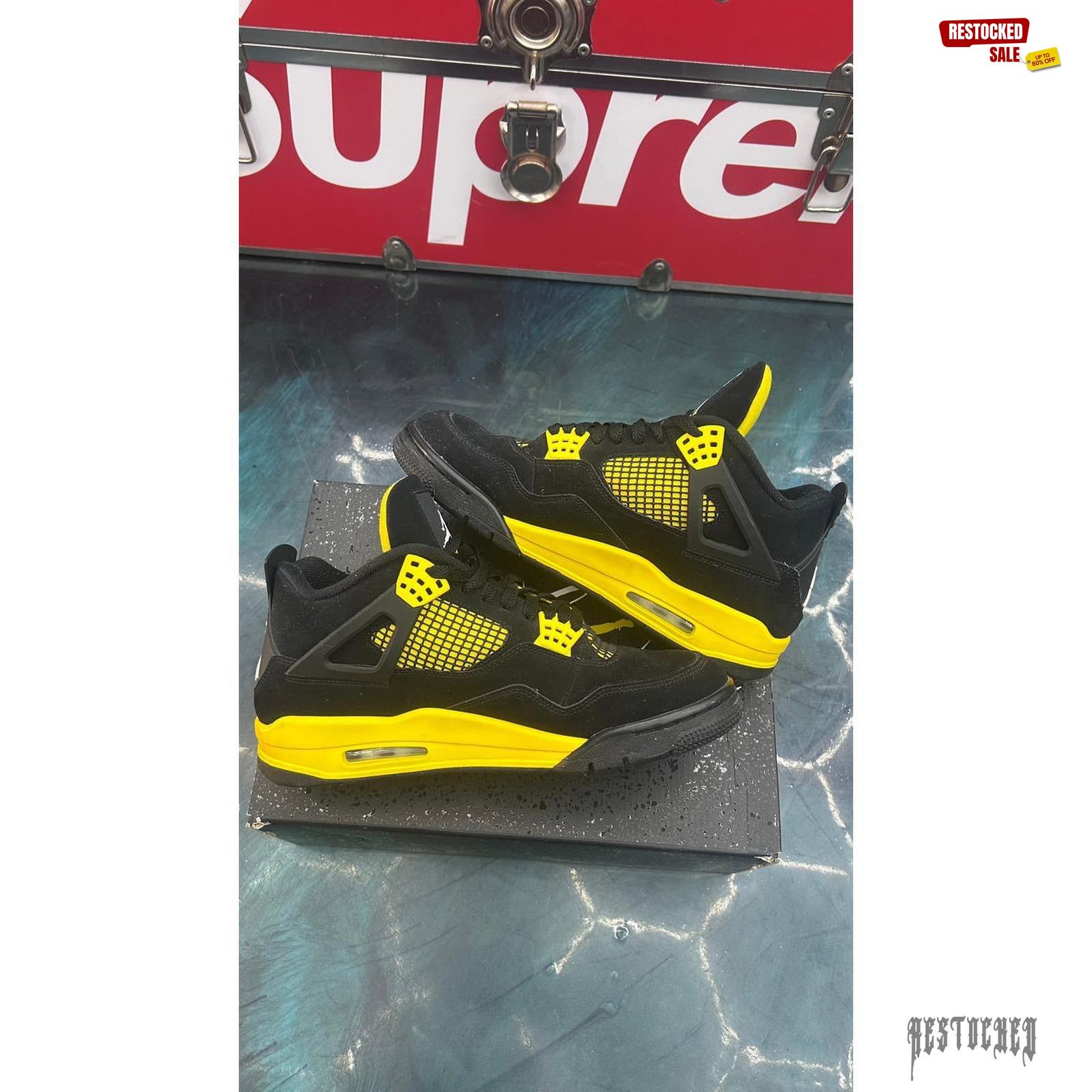 JORDAN 4 RETRO YELLOW THUNDER PRE OWNED SIZE 10.5