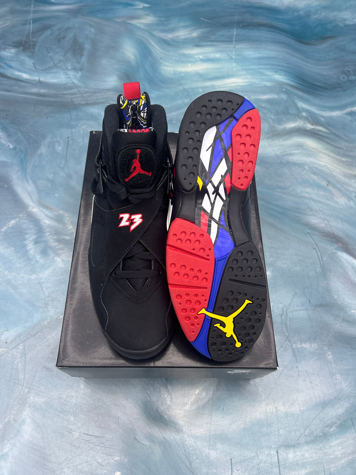 JORDAN 8 RETRO PLAYOFFS PRE OWNED SIZE 9.5