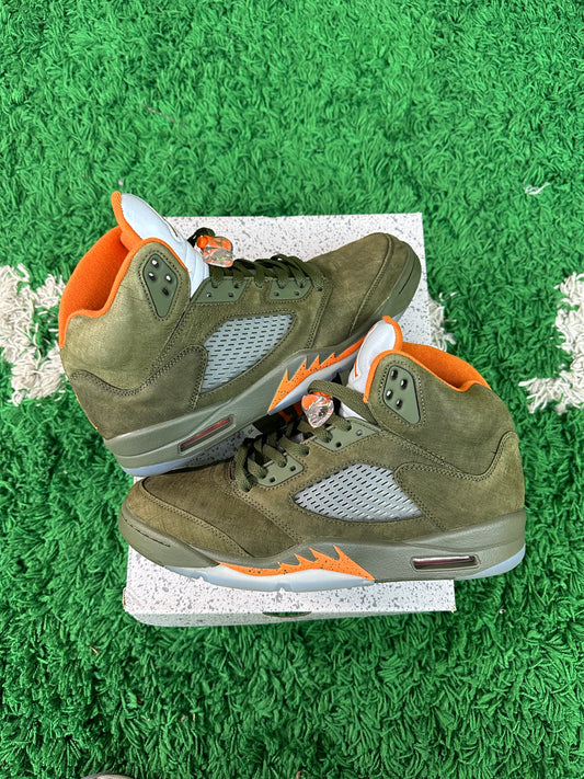 JORDAN 5 RETRO OLIVE (2024) PRE-OWNED SIZE 11