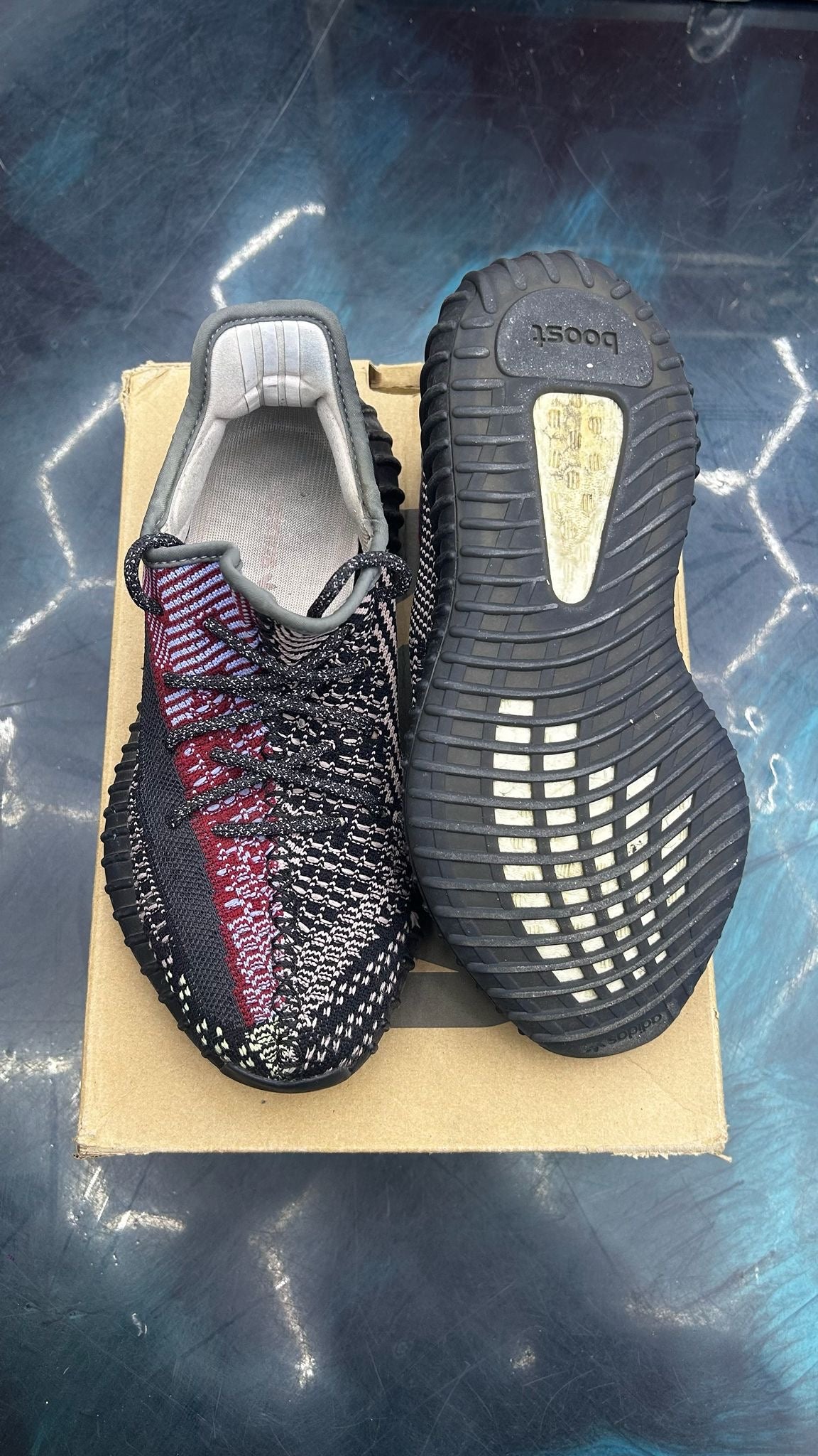 ADIDAS YEEZY BOOST 350 V2 YECHEIL (NON-REFLECTIVE) PRE OWNED SIZE 7