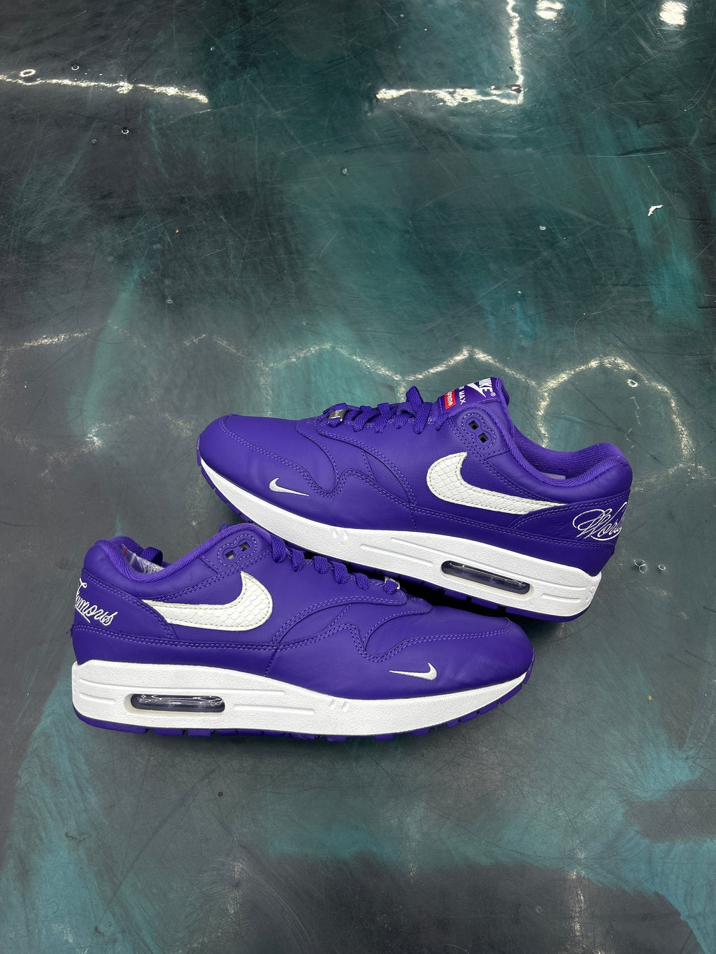 NIKE AIR MAX SUPREME 1 87’ SP PRE OWNED SIZE 9.5 NO BOX