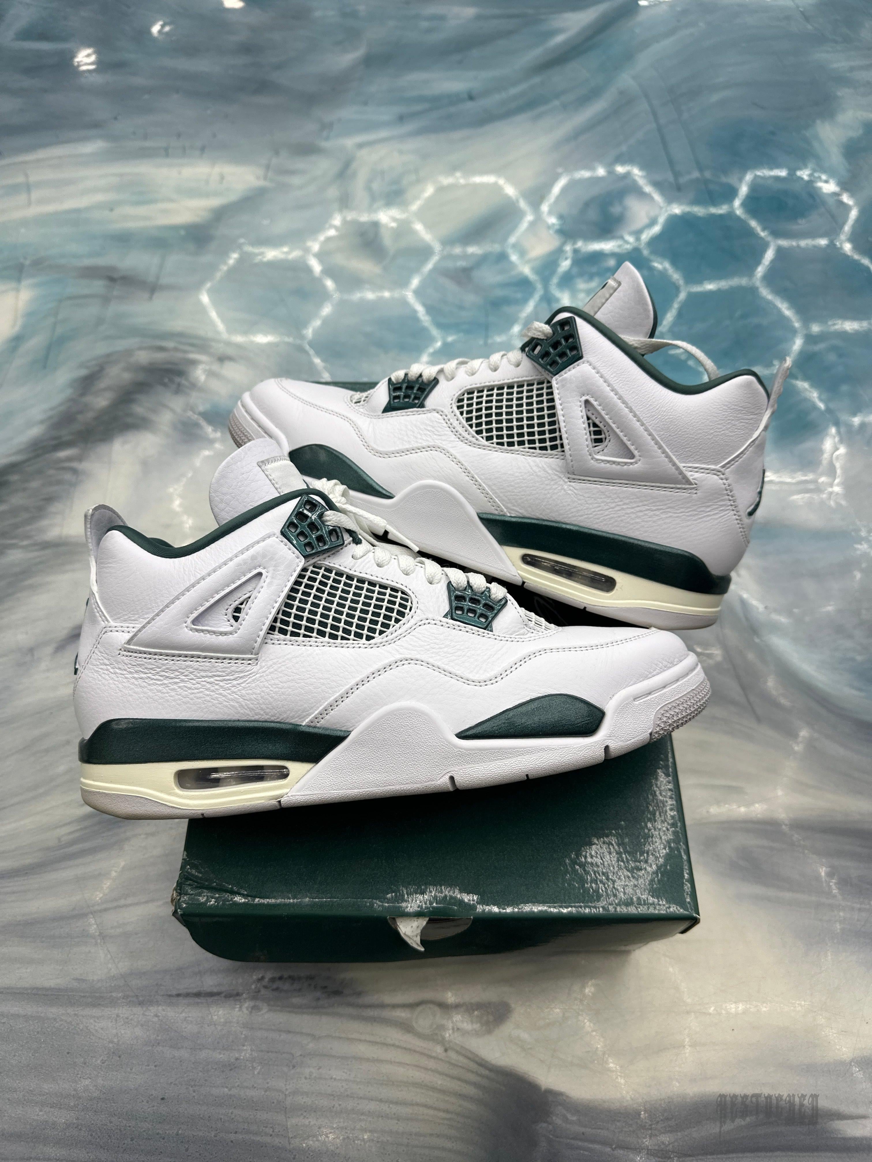 JORDAN 4 RETRO OXIDIZED GREEN PRE OWNED SIZE 10