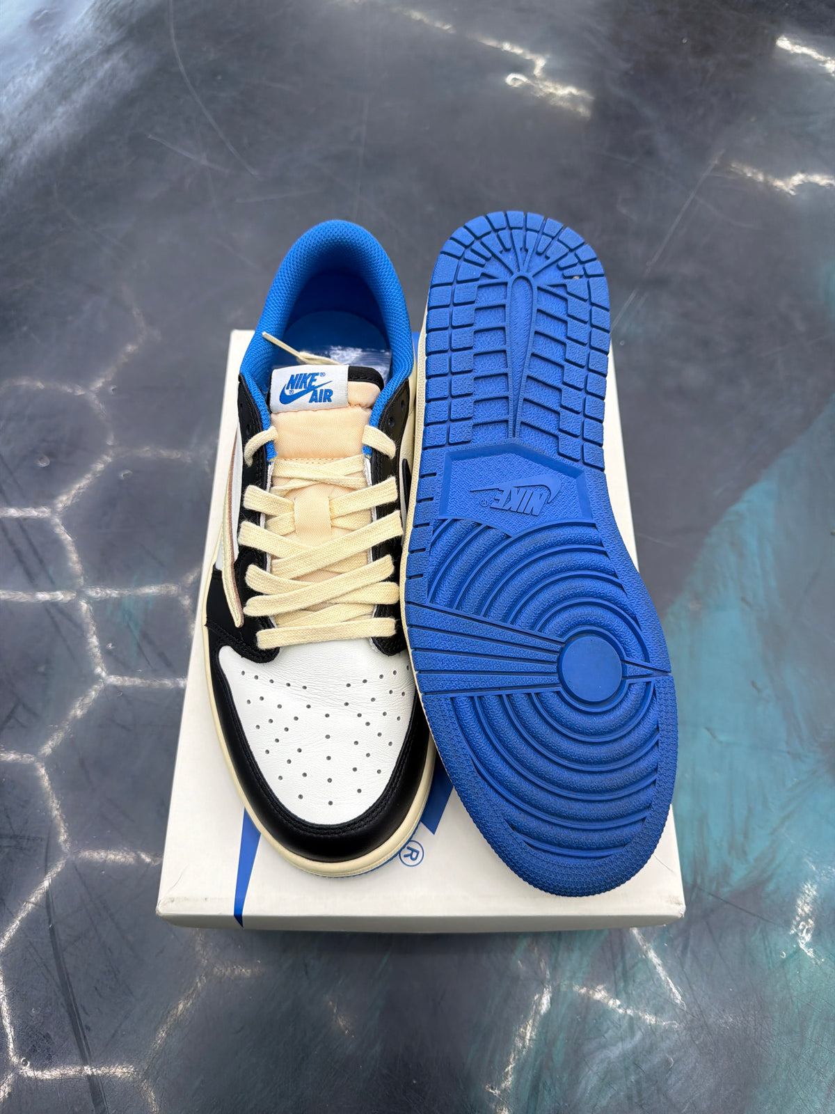 JORDAN 1 RETRO LOW OG SP FRAGMENT X TRAVIS SCOTT PRE OWNED SIZE 10.5