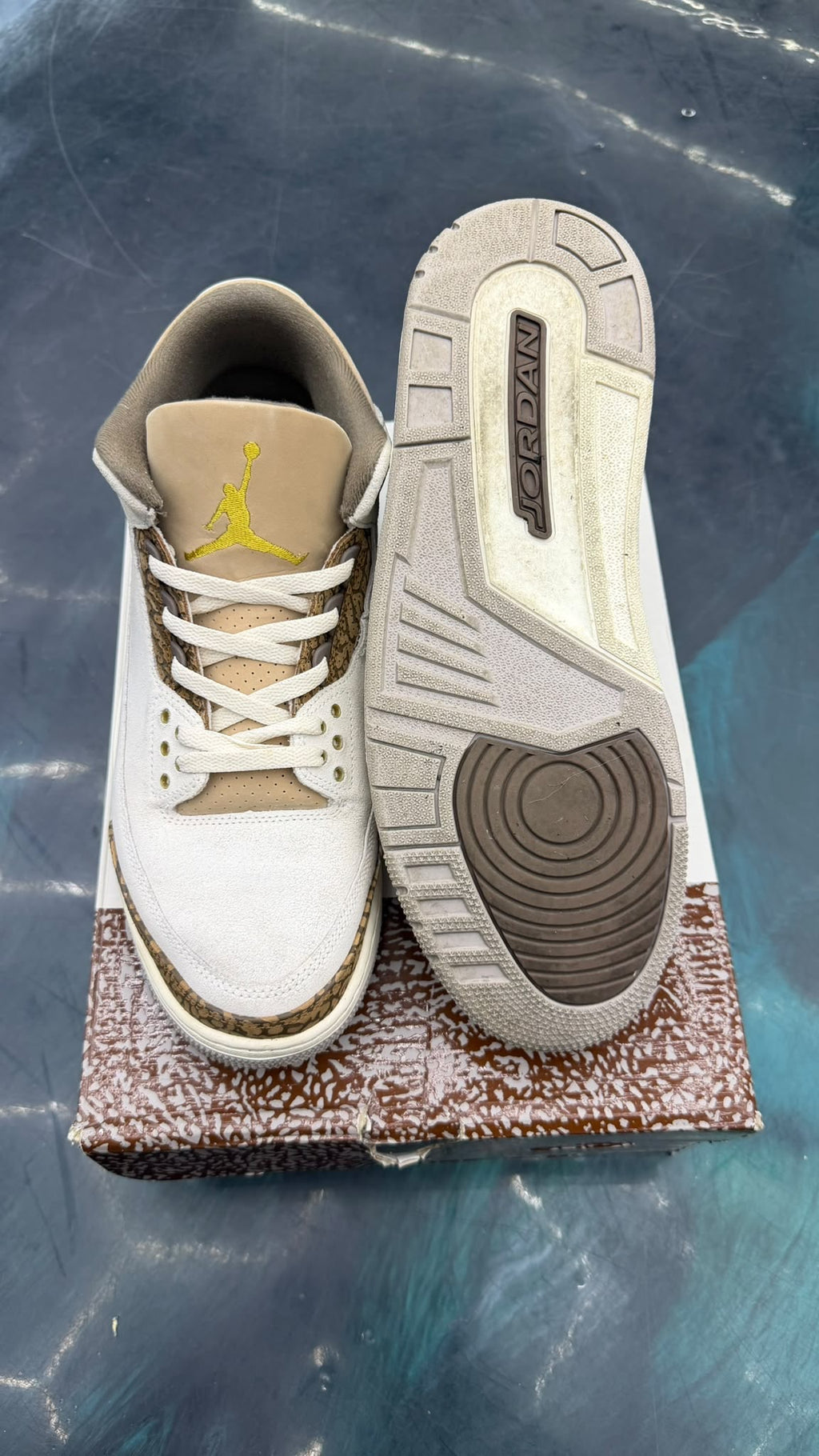 JORDAN 3 RETRO PALOMINO PRE OWNED SIZE 13