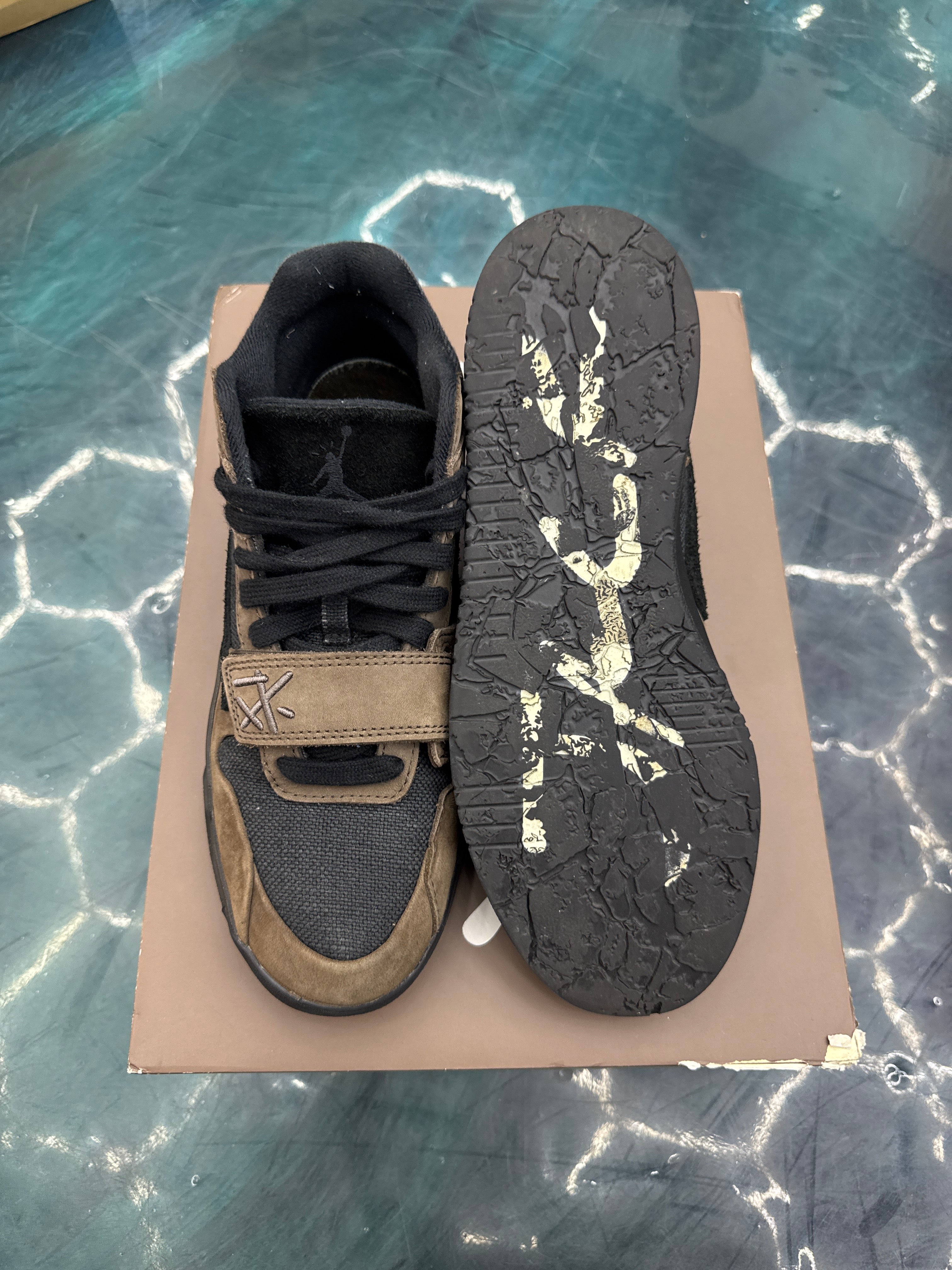 JORDAN JUMPMAN JACK TR TRAVIS SCOTT DARK MOCHA PRE OWNED SIZE 9