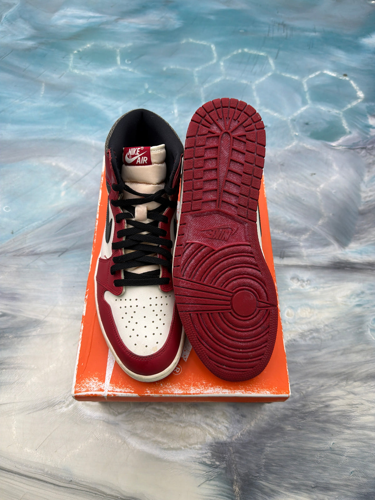 JORDAN 1 RETRO HIGH LOST & FOUND PRE OWNED SIZE 12