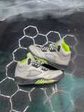 JORDAN 5 RETRO GREEN BEAN PRE OWNED SIZE 7Y NO BOX