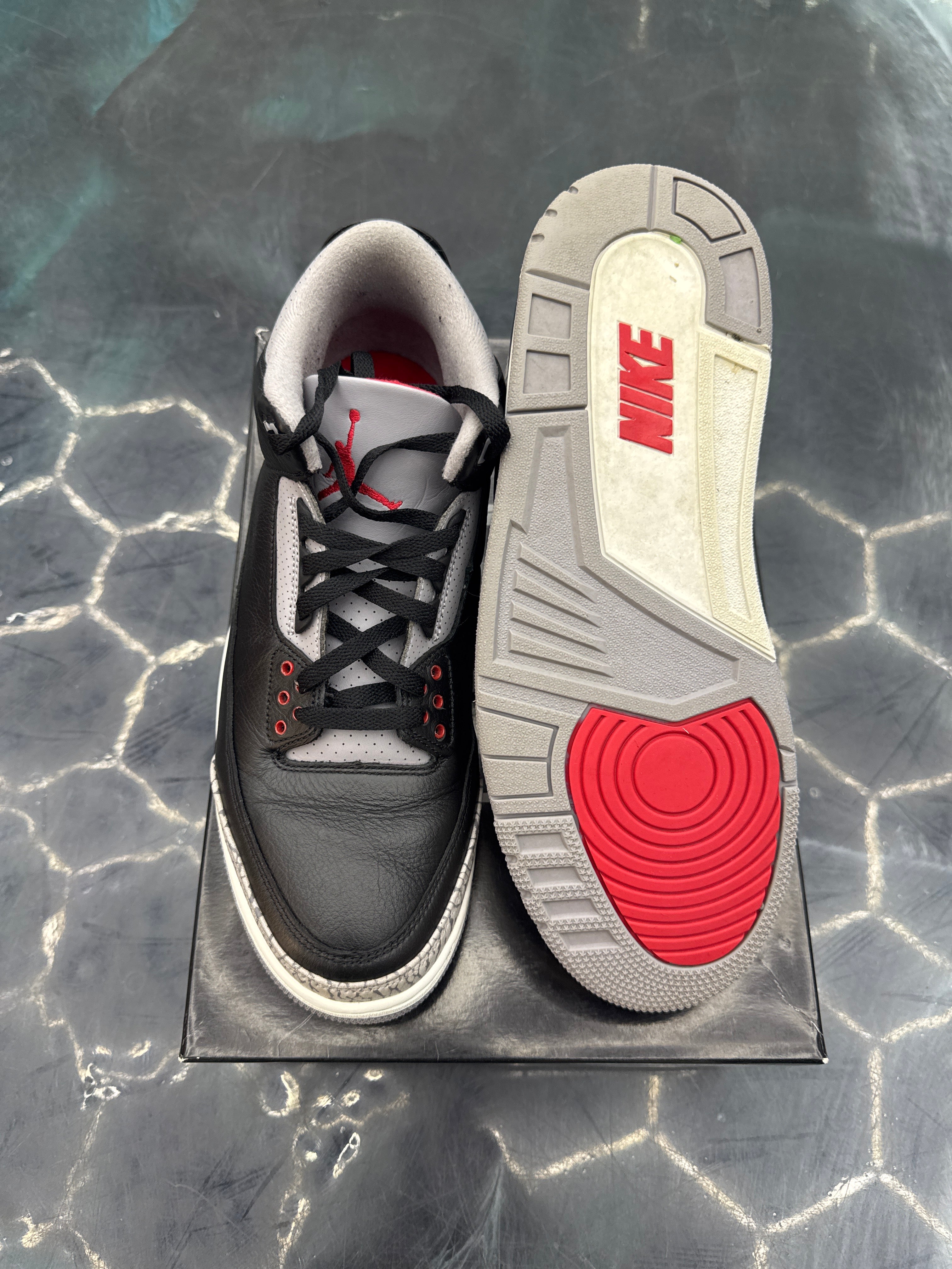 JORDAN 3 RETRO BLACK CEMENT PRE OWNED SIZE 12