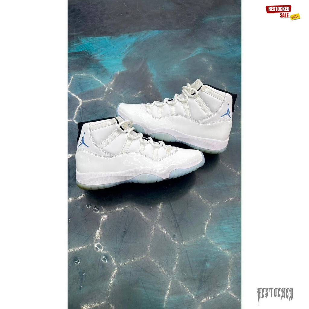 JORDAN 11 RETRO LEGEND BLUE PRE OWNED SIZE 11 NO BOX