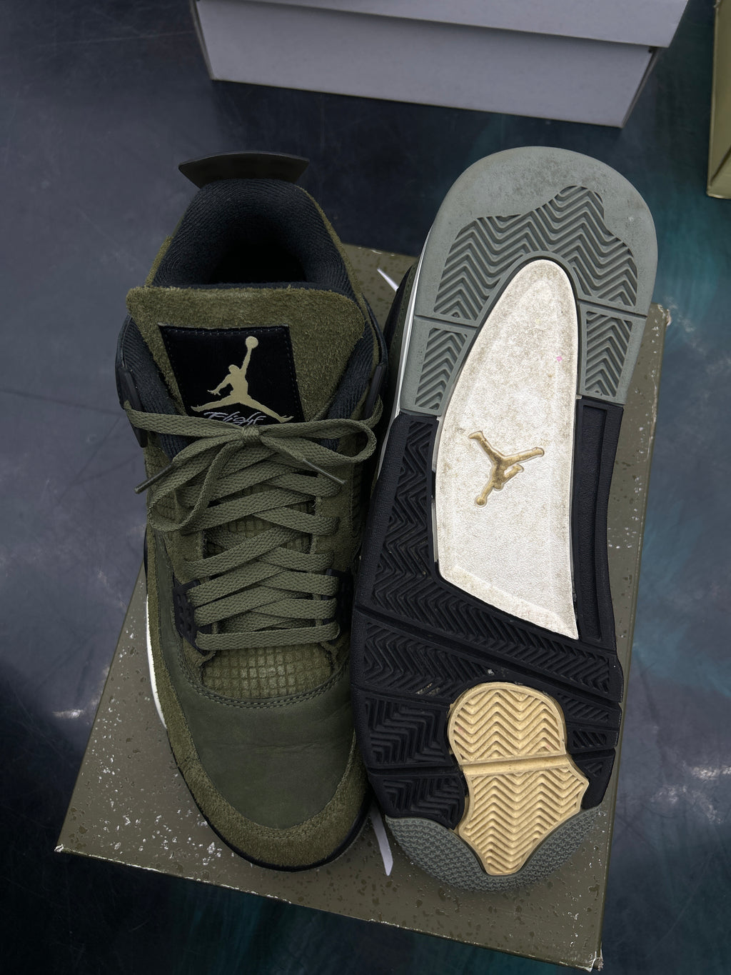 JORDAN 4 RETRO SE CRAFT MEDIUM OLIVE SIZE 13