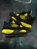 JORDAN 4 RETRO THUNDER PRE OWNED SIZE 13