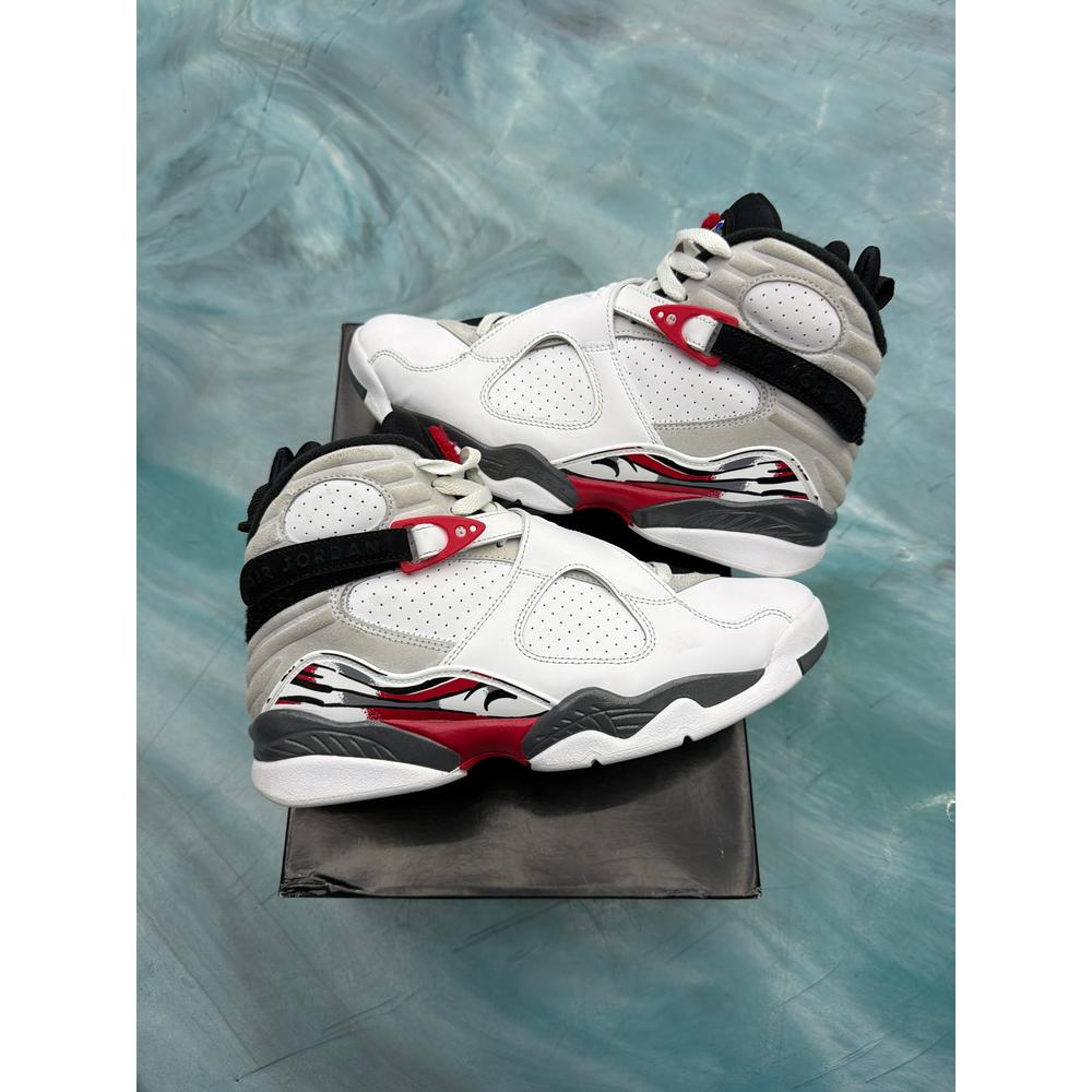 JORDAN 8 RETRO WHITE TRUE RED PRE OWNED SIZE 8.5
