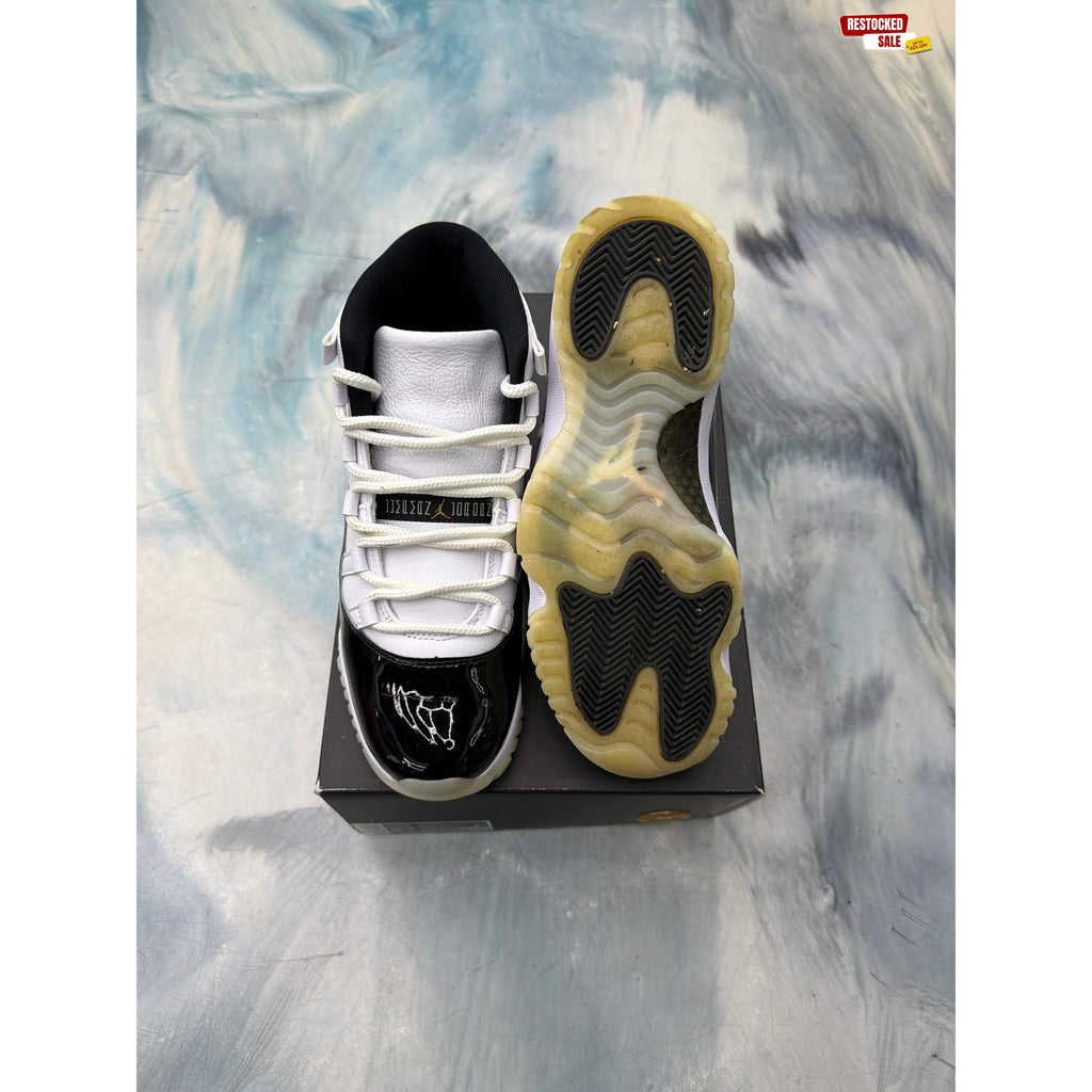 JORDAN 11 RETRO DMP GRATITUDE PRE OWNED SIZE 8.5