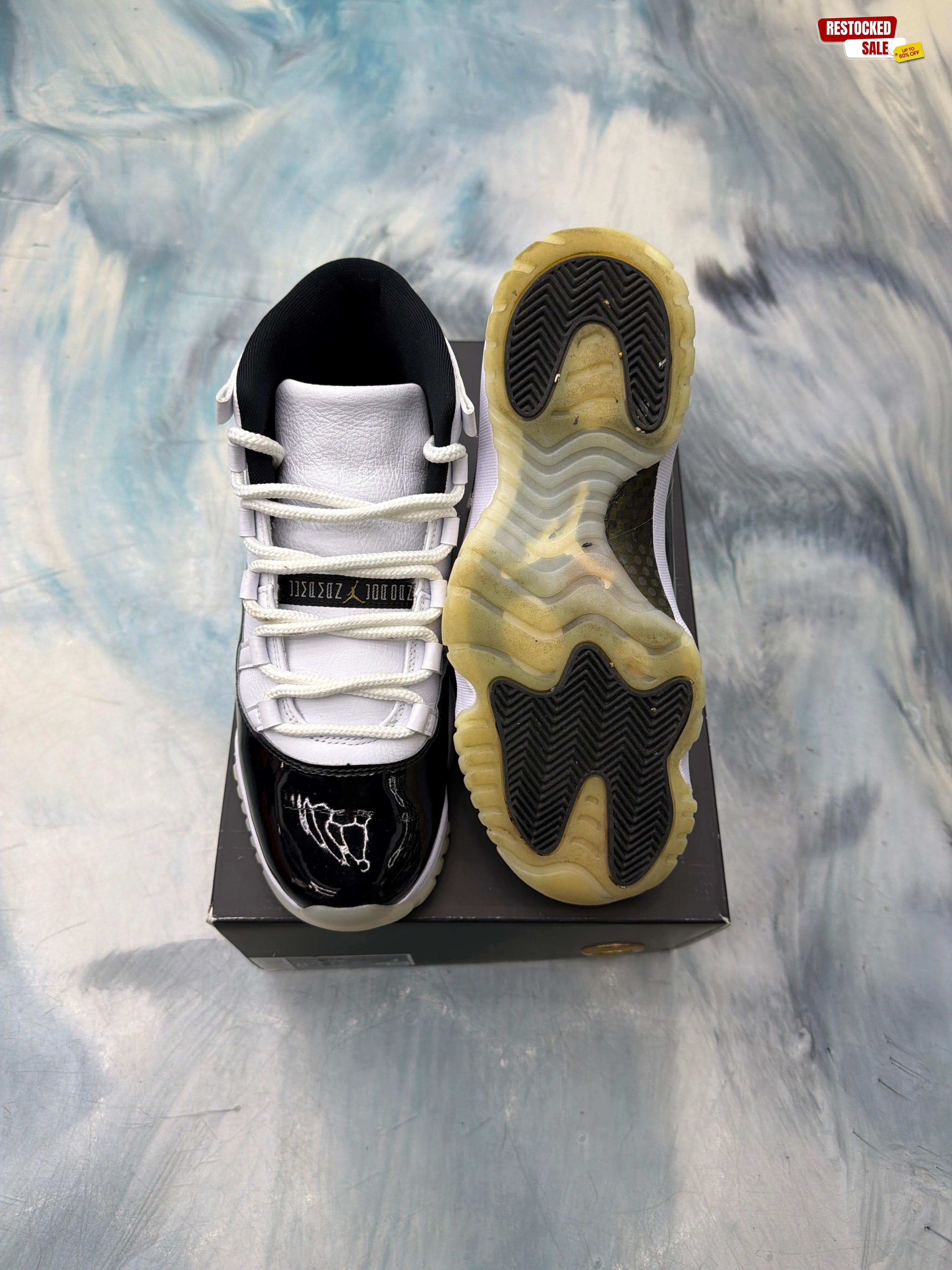 JORDAN 11 RETRO DMP GRATITUDE PRE OWNED SIZE 8.5