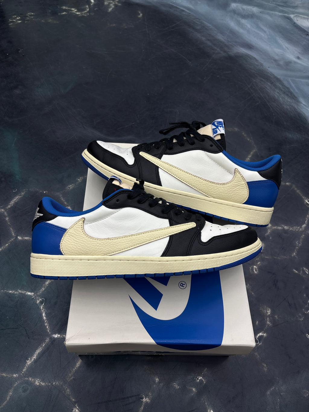 JORDAN 1 RETRO LOW OG SP FRAGMENT X TRAVIS SCOTT PRE OWNED SIZE 13