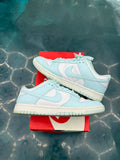 NIKE DUNK LOW GLACIER BLUE PRE OWNED SIZE 9