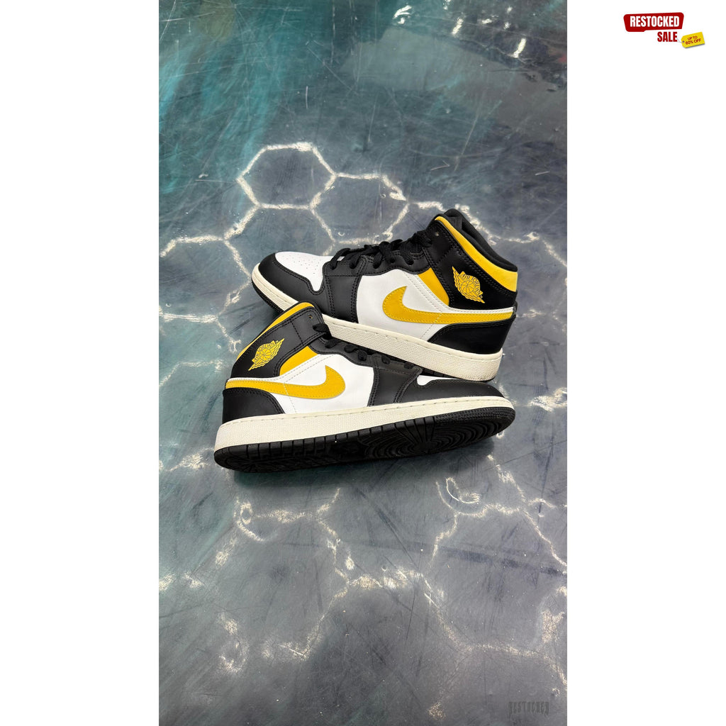 JORDAN 1 MID WHITE POLLEN BLACK PRE OWNED SIZE 5Y NO BOX