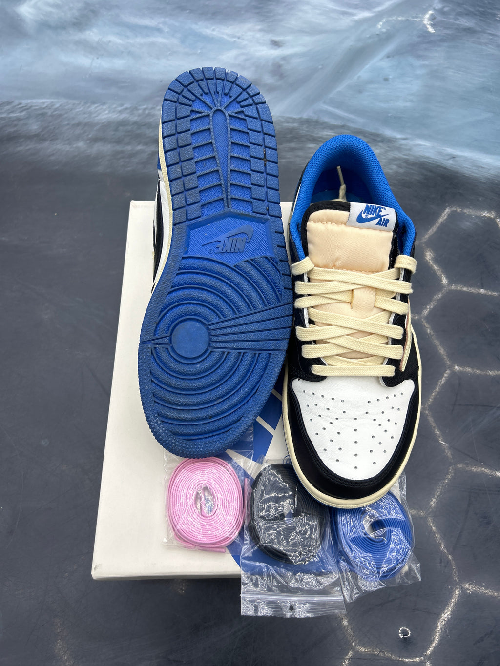JORDAN 1 RETRO LOW OG SP FRAGMENT X TRAVIS SCOTT PRE OWNED SIZE 7