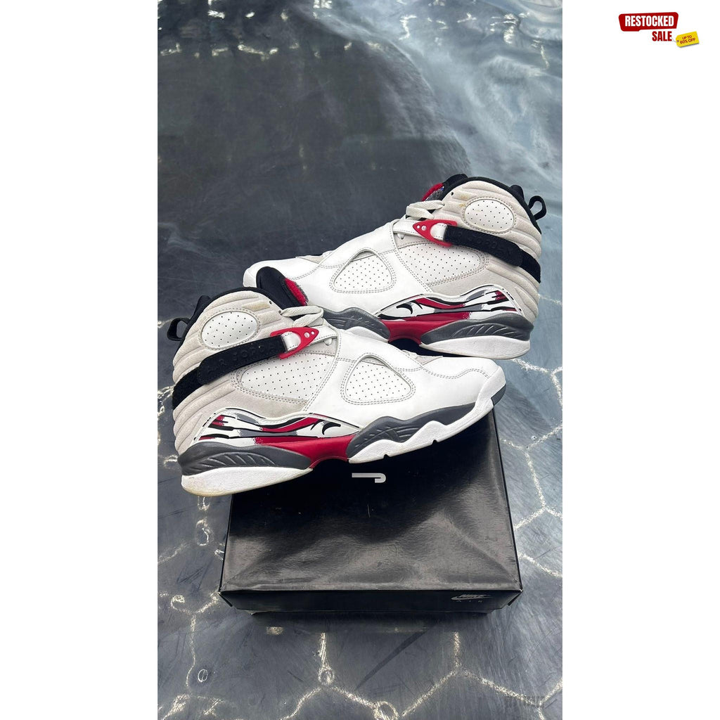 JORDAN 8 RETRO WHITE TRUE RED Pre owned SIZE 11