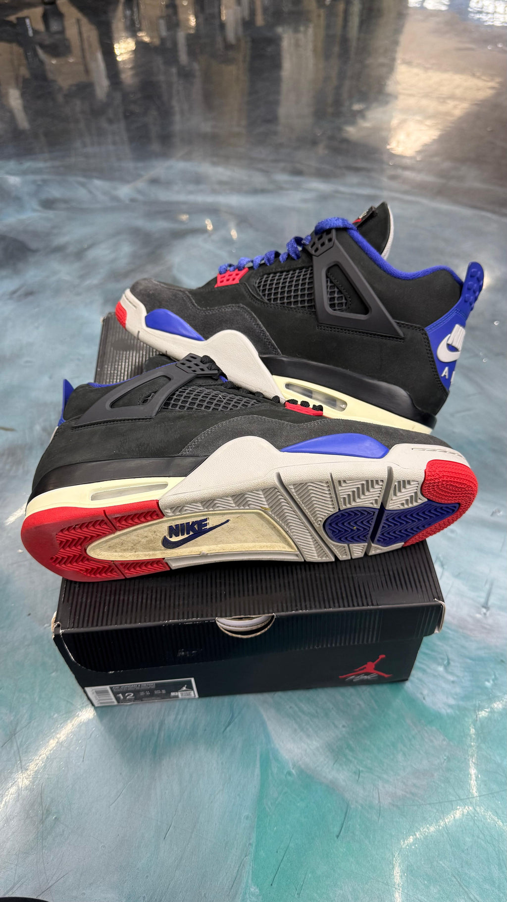 JORDAN 4 RETRO RARE AIR PRE OWNED SIZE 12