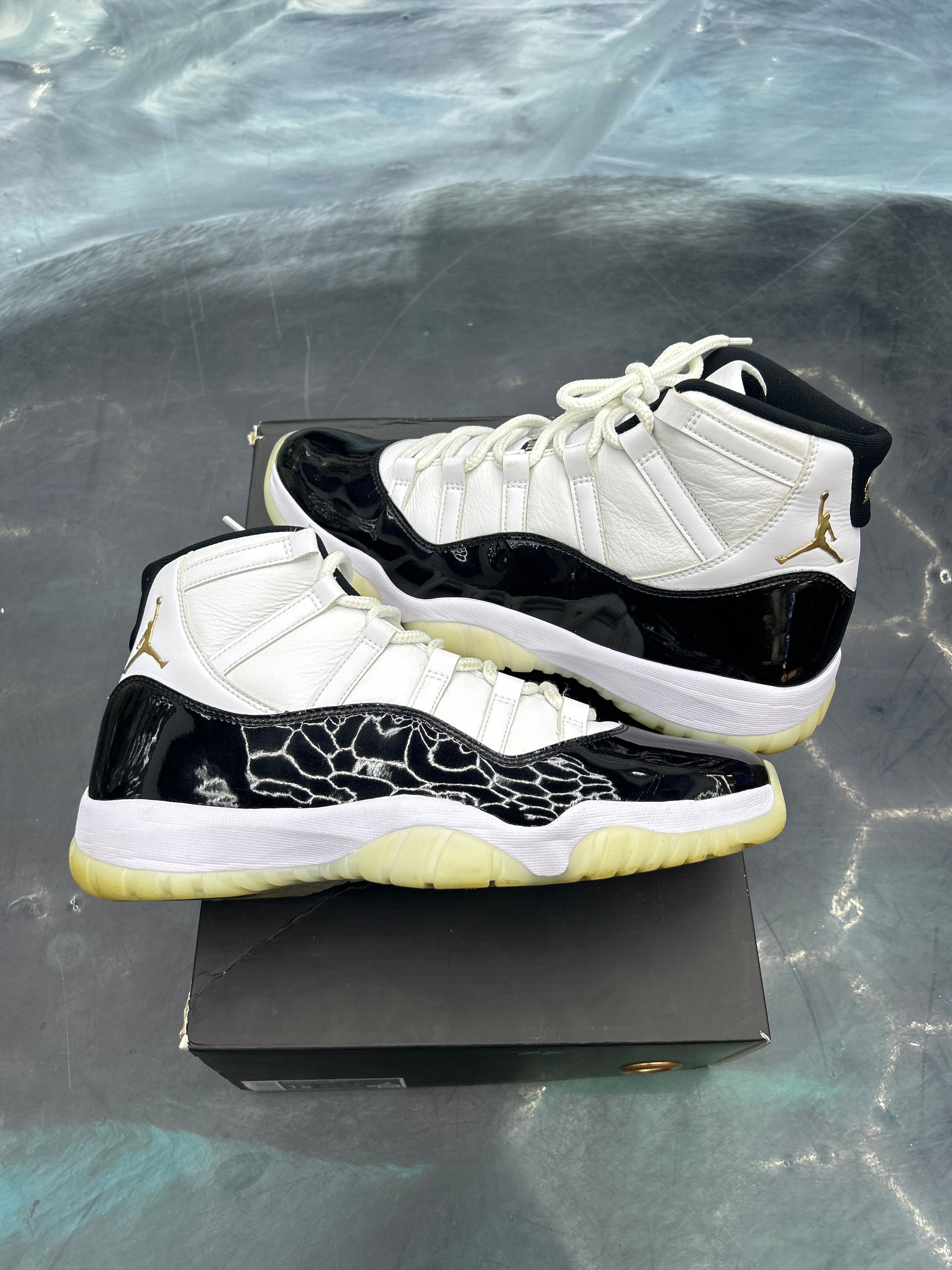 JORDAN 11 RETRO DMP GRATITUDE PRE OWNED SIZE 12