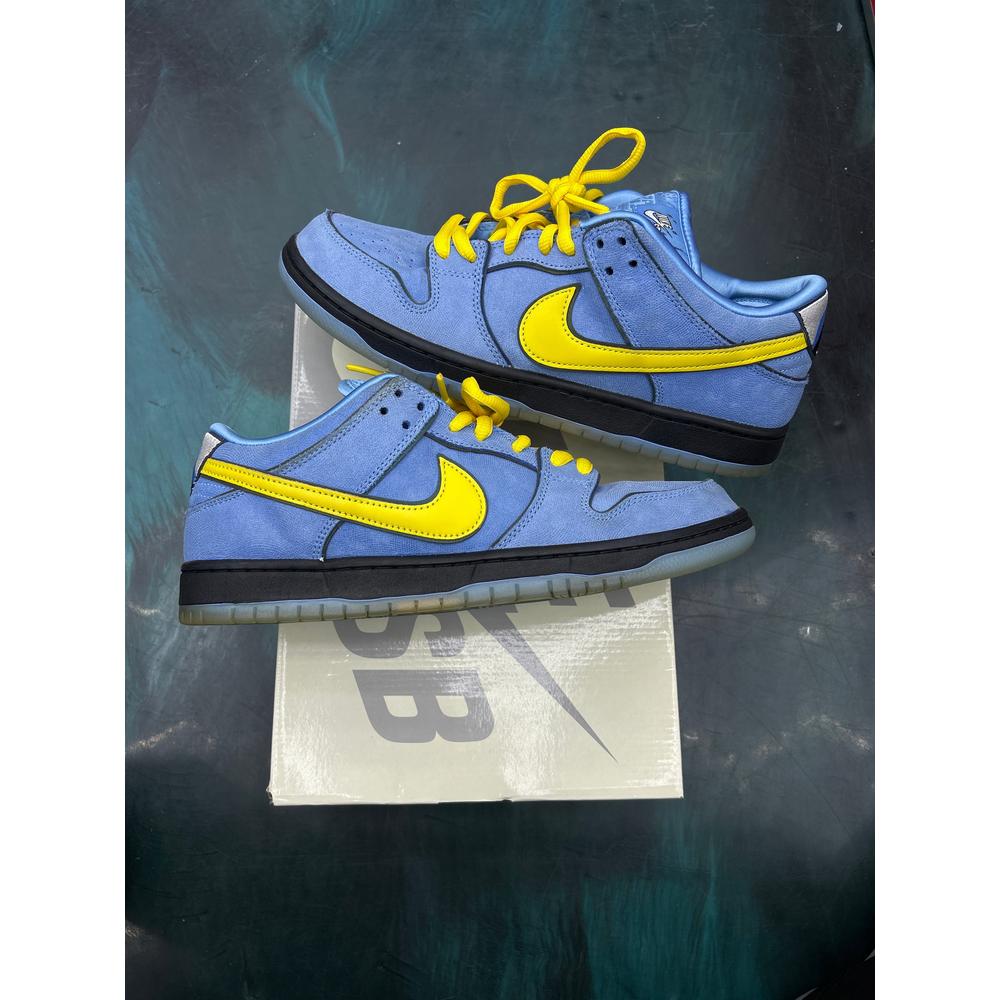 NIKE SB DUNK LOW THE POWERPUFF GIRLS BUBBLES PRE OWNED SIZE 10.5