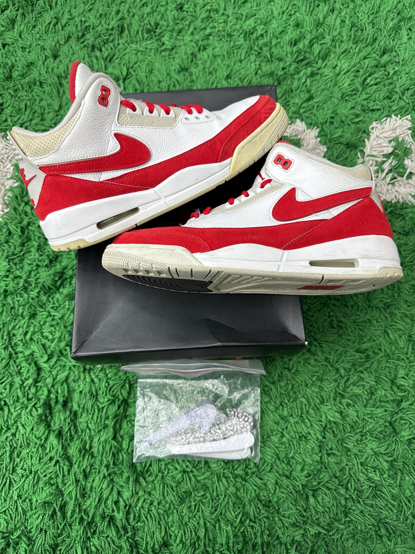 JORDAN 3 RETRO TINKER WHITE UNIVERSITY RED PRE-OWNED SIZE 11