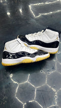 JORDAN 11 RETRO DMP GRATITUDE PRE OWNED SIZE 8.5 no BOX