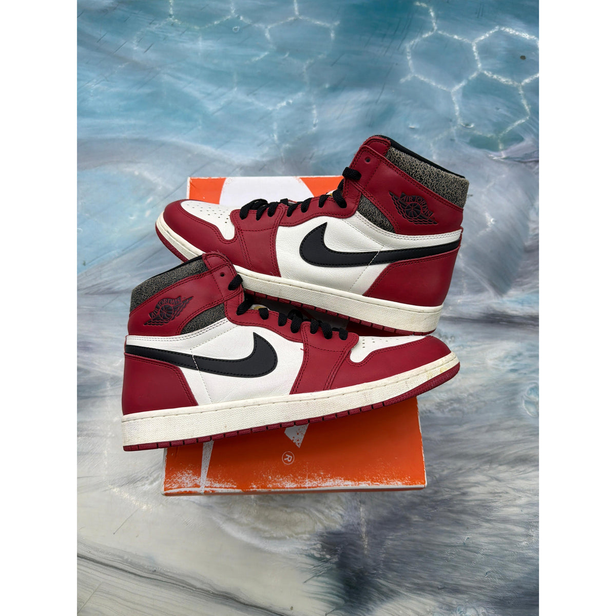 JORDAN 1 RETRO HIGH LOST & FOUND PRE OWNED SIZE 12