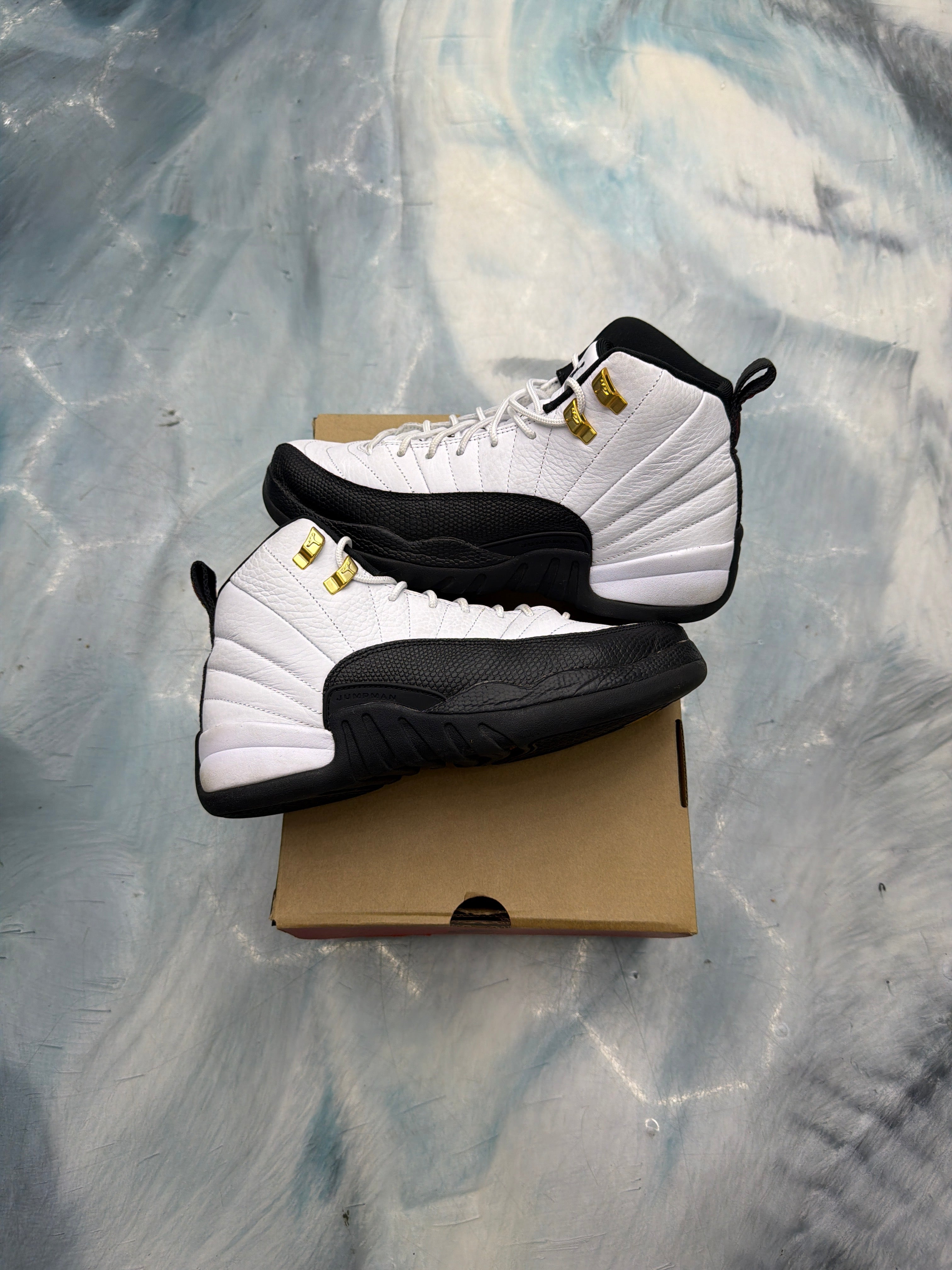 JORDAN 12 RETRO TAXI (2025) GS PRE OWNED SIZE 7Y