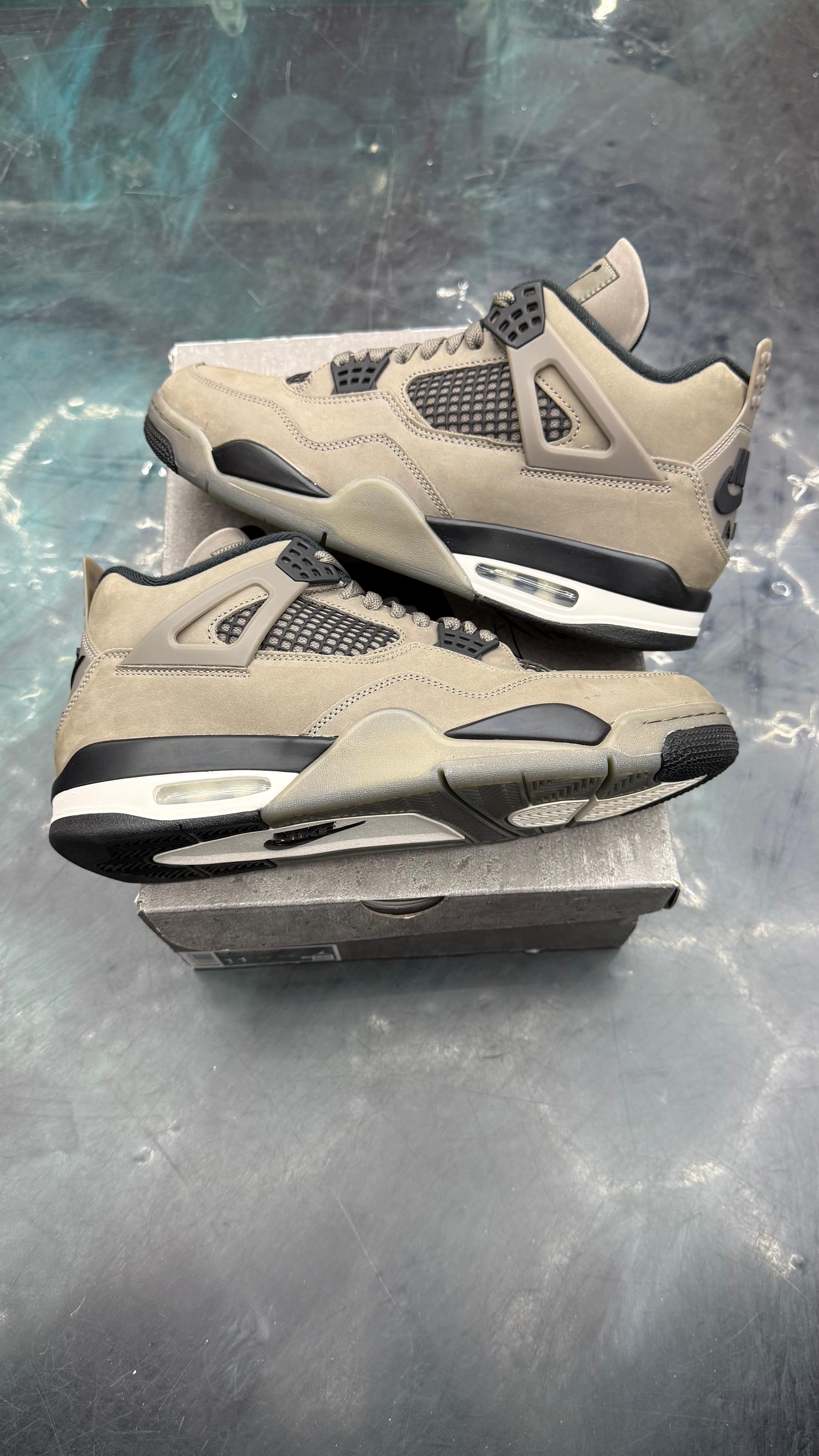 JORDAN 4 FETRO CAVE STONE PRE OWNED SIZE 11