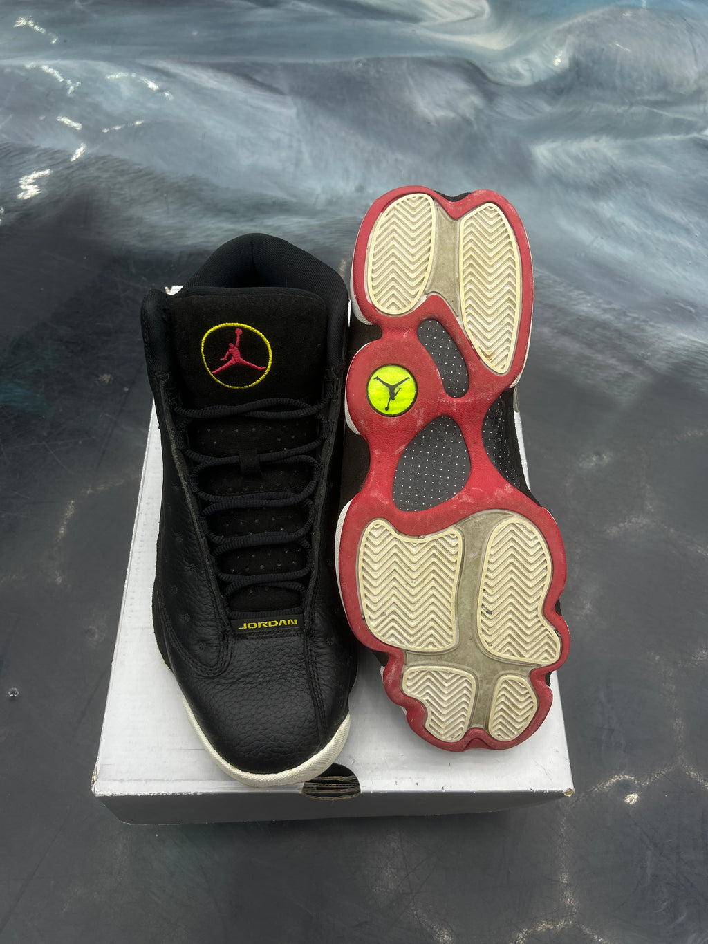 JORDAN 13 RETRO PLAYOFFS (2023) PRE OWNED SIZE 12