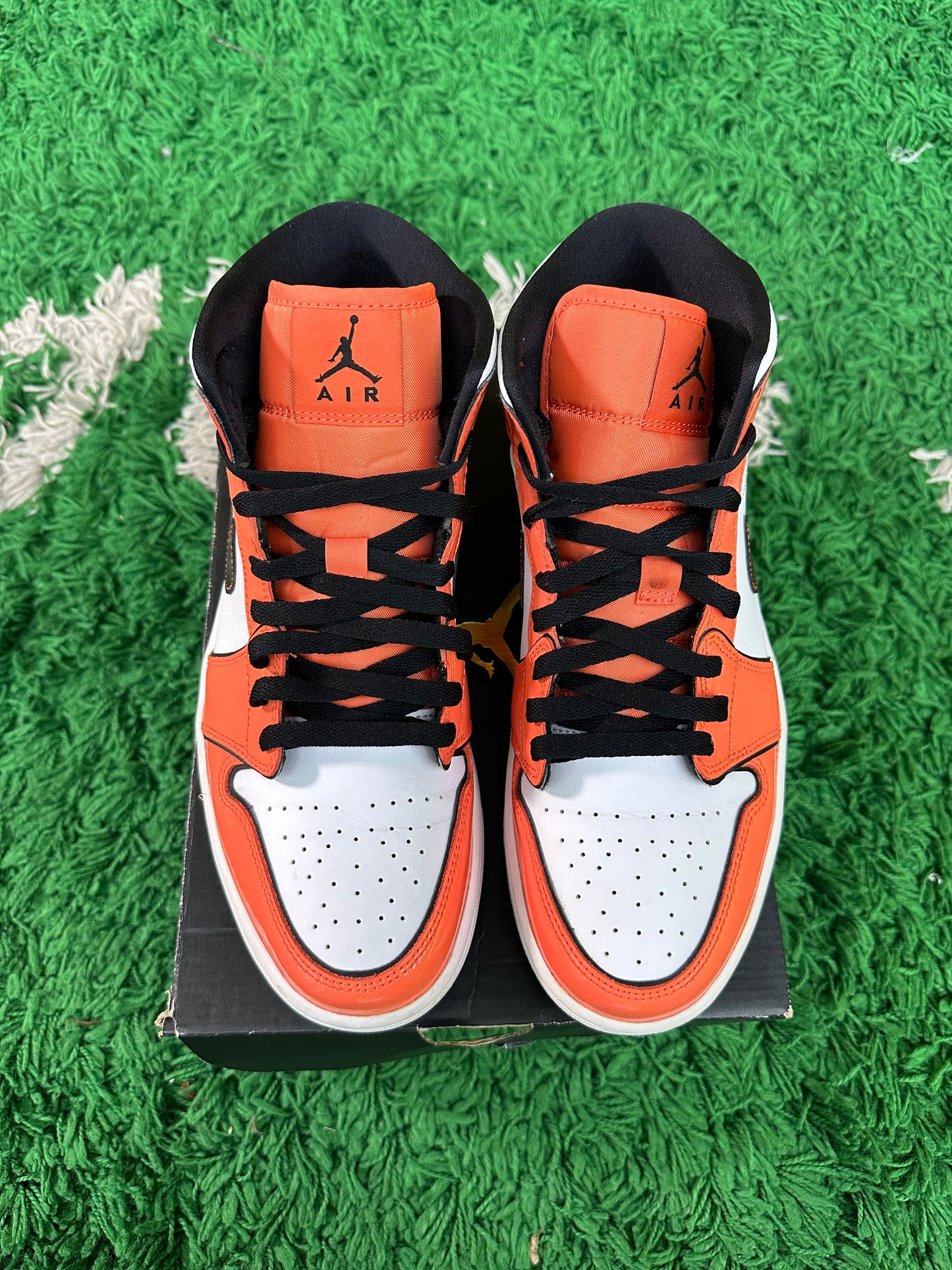 JORDAN 1 MID TURF ORANGE PRE-OWNED SIZE 9