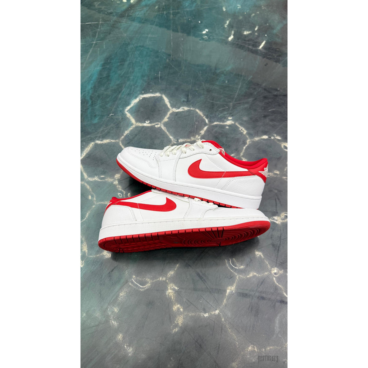 JORDAN 1 RETRO LOW UNIVERSITY RED DS SIZE 11 NO BOX