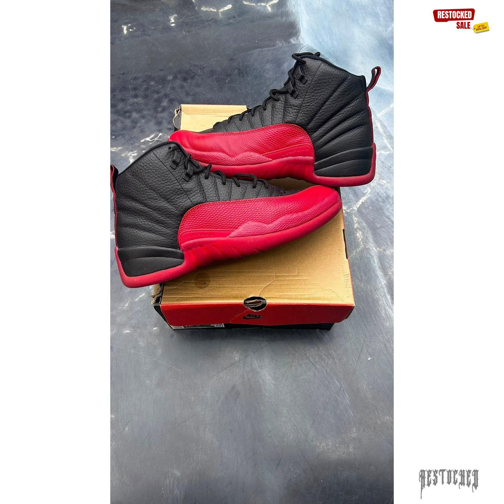 JORDAN 12 RETRO FLU GAME PRE OWNED SIZE 12