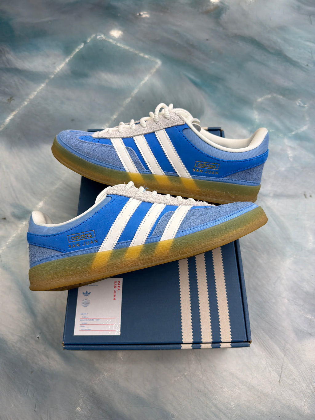 ADIDAS GAZELLE INDOOR BAD BUNNY SAN JUAN PRE OWNED SIZE 9.5