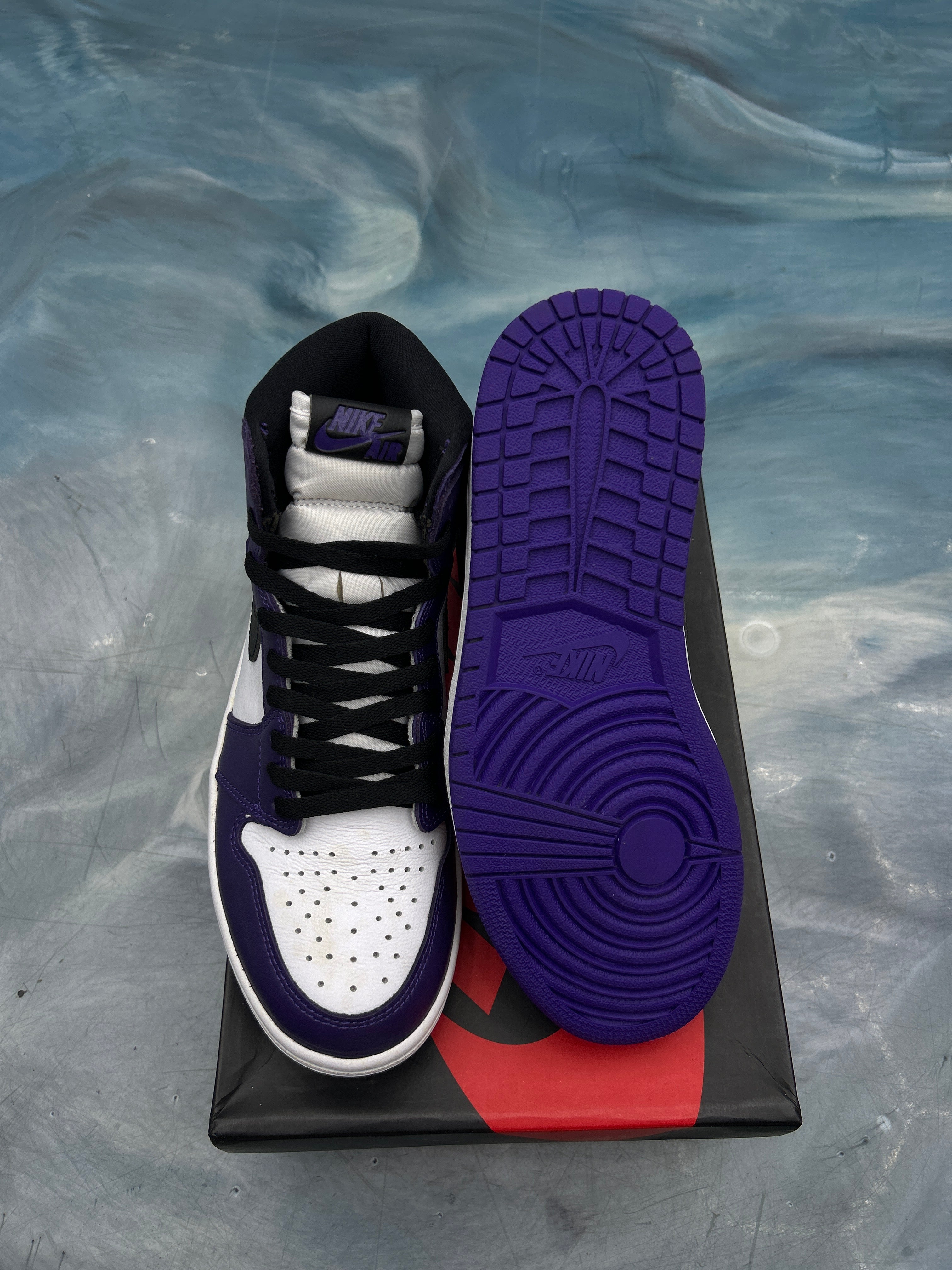 JORDAN 1 RETRO HIGH COURT PURPLE WHITE SIZE 8 BRAND NEW