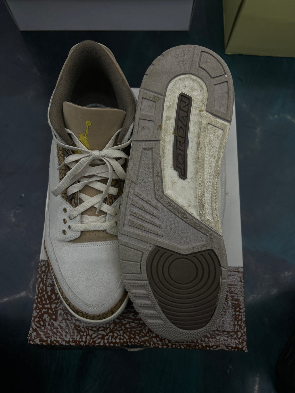 JORDAN 3 RETRO PALOMINO SIZE 13
