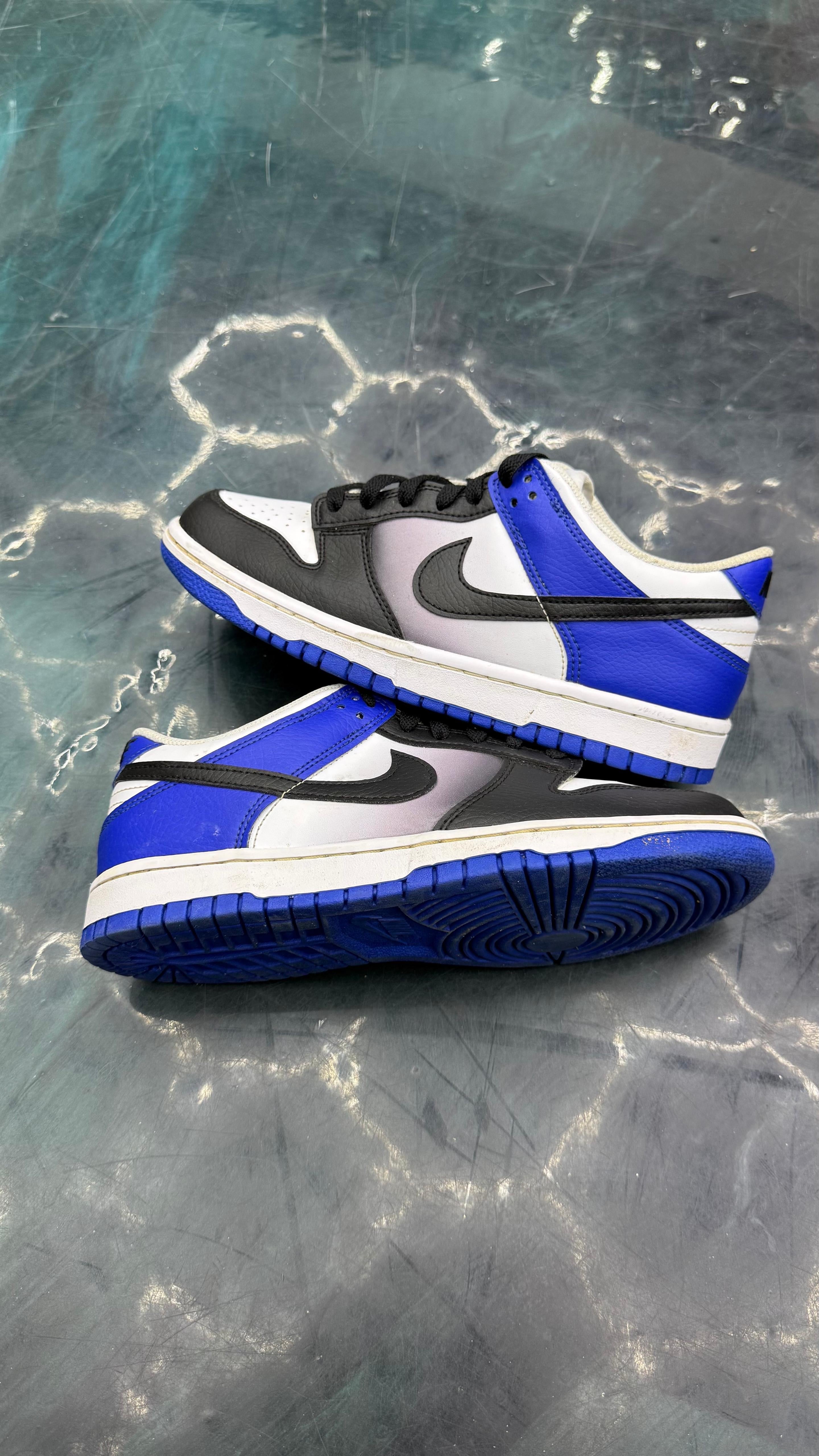 NIKE DUNK LOW GAME ROYAL WHITE BLACK GS PRE OWNED SIZE 7Y NO BOX