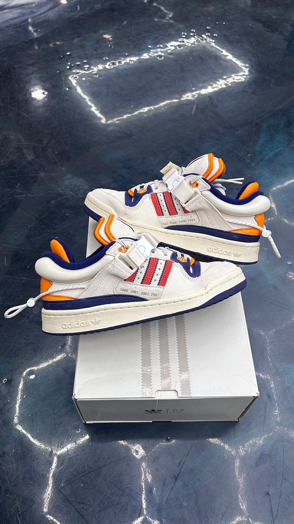 ADIDAS FORUM BUCKLE LOW CANGREJEROS PRE OWNED SIZE 8