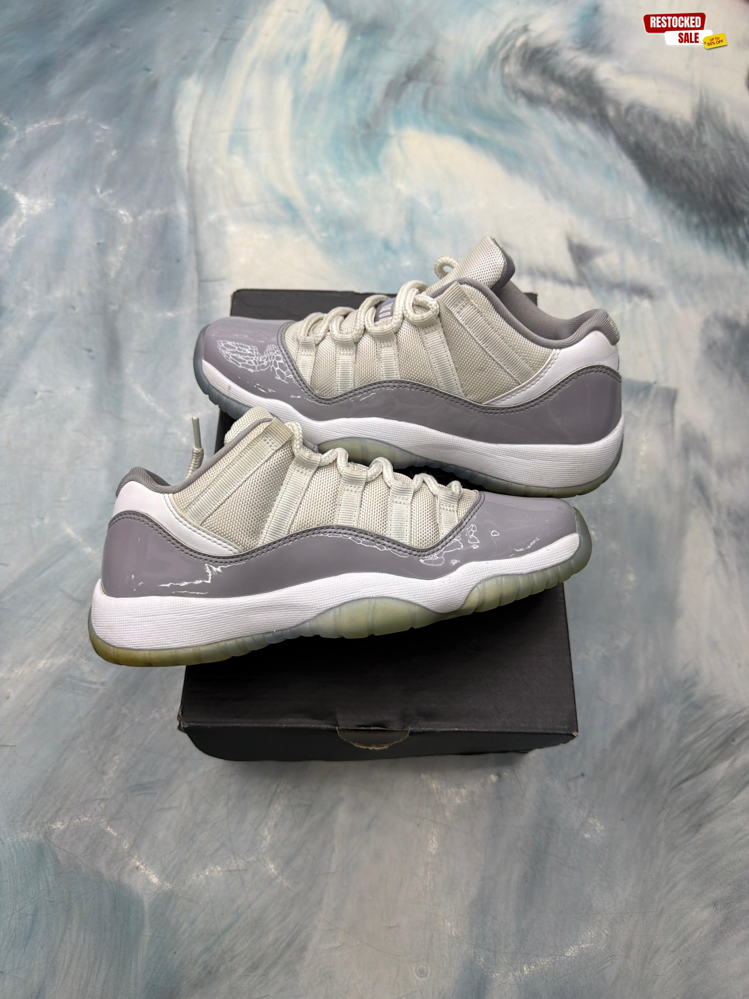 JORDAN 11 RWTRO LOW CEMENT GREY PRE OWNED SIZE 7Y
