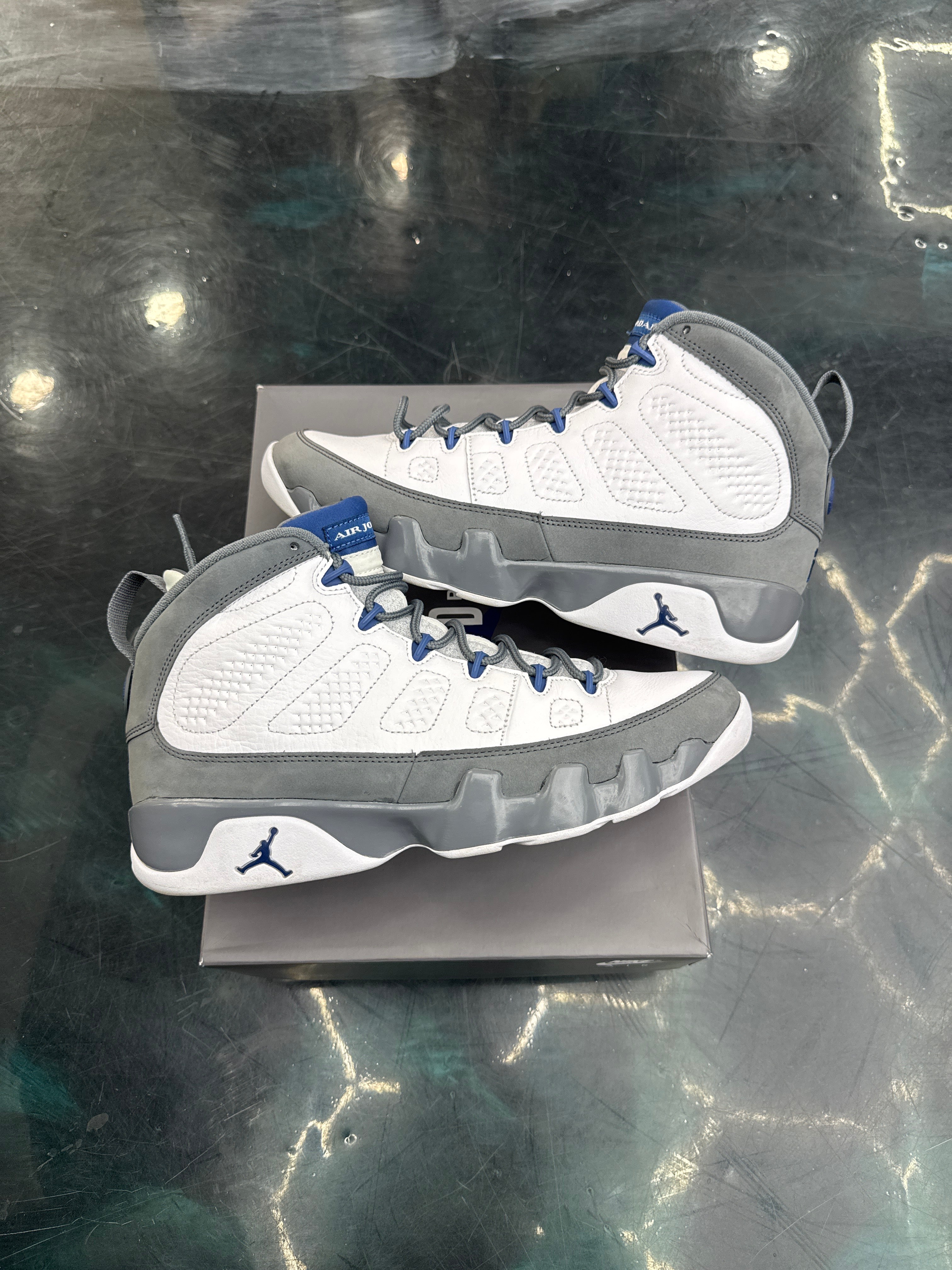 JORDAN 9 RETRO FLINT GREY FRENCH BLUE PRE OWNED SIZE 11