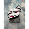 JORDAN 8 RETRO WHITE TRUE RED (2025) PRE OWNED SIZE 9.5