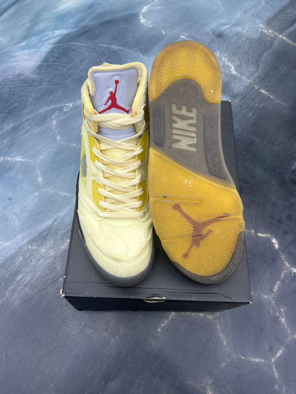 JORDAN 5 RETRO OFF-WHITE SAIL SIZE 13 PRE-OWNED