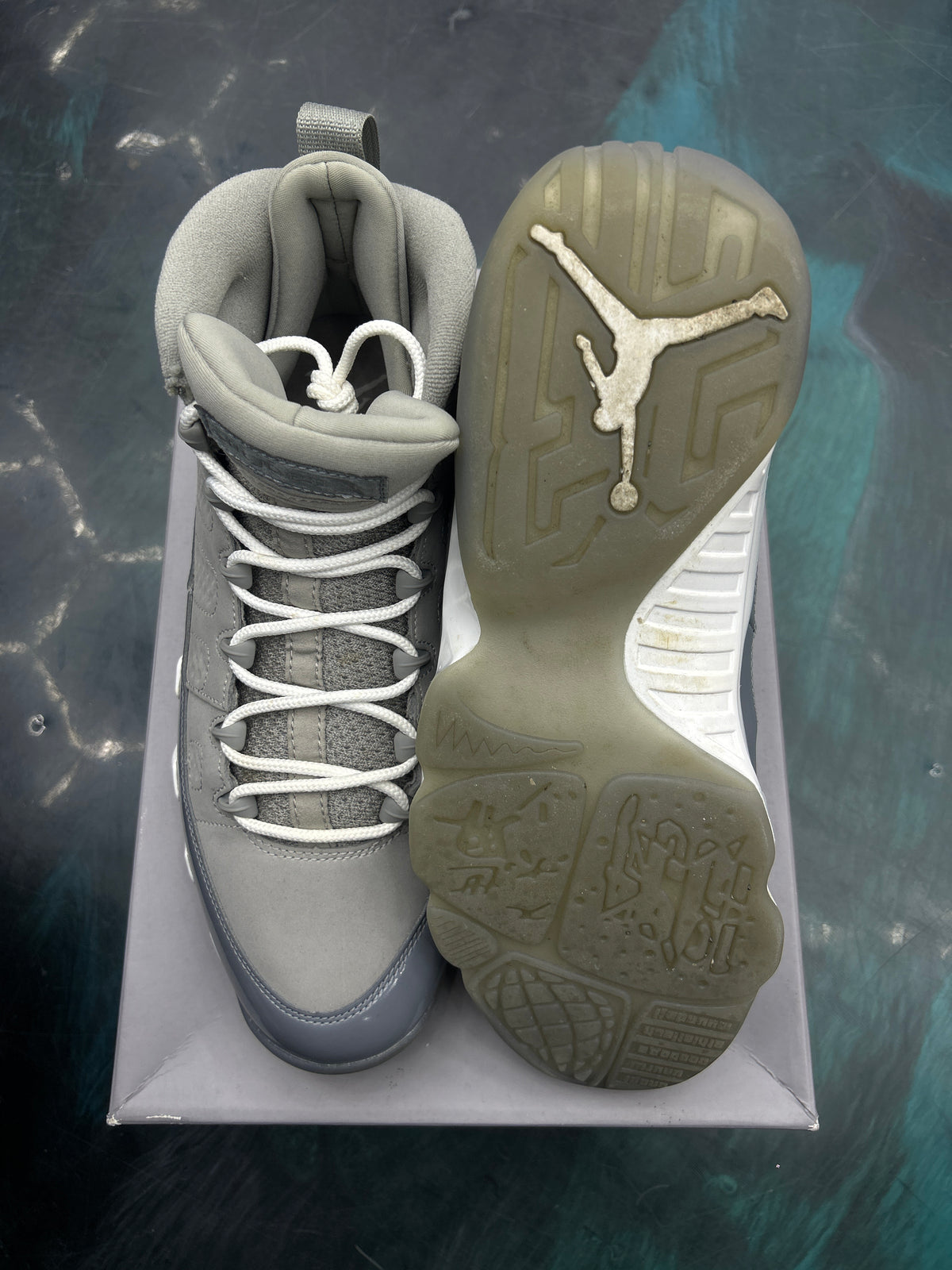JORDAN 9 RETRO COOL GREY PRE OWNED SIZE 11